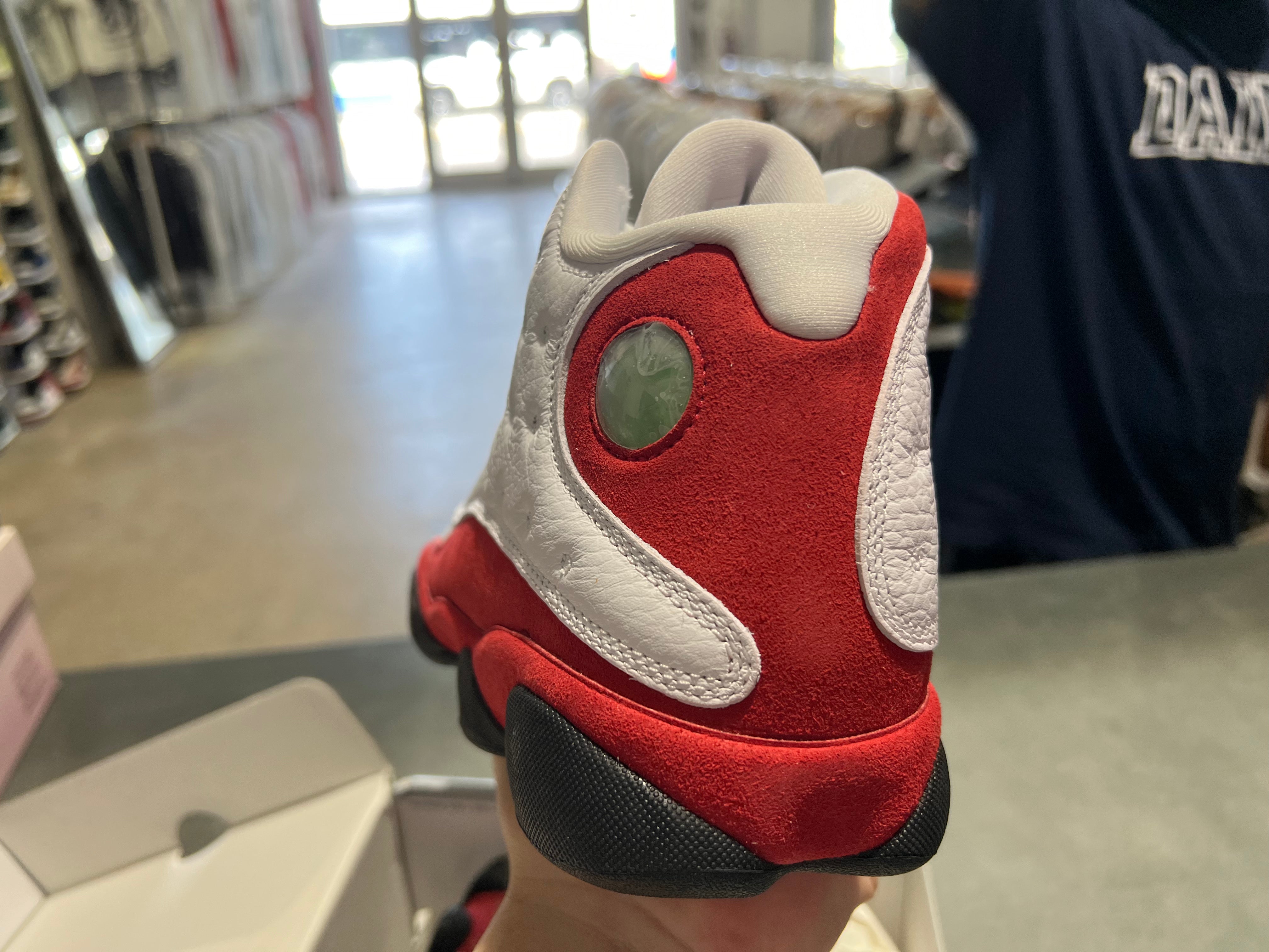 Air Jordan 13 Retro - OG Chicago 2017 Size 8.5