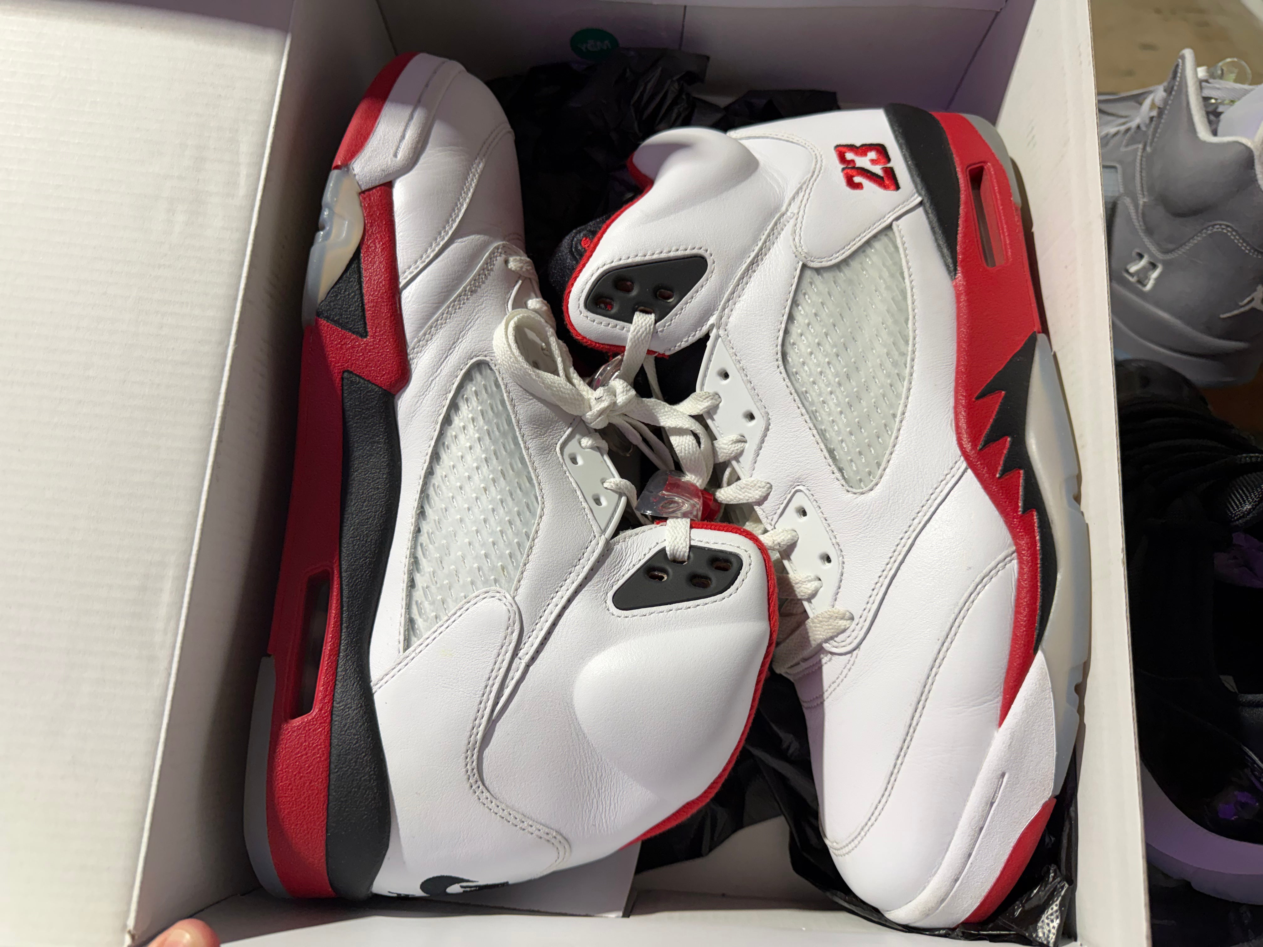 Air Jordan 5 Retro - Fire Red Black Tongue Size 13