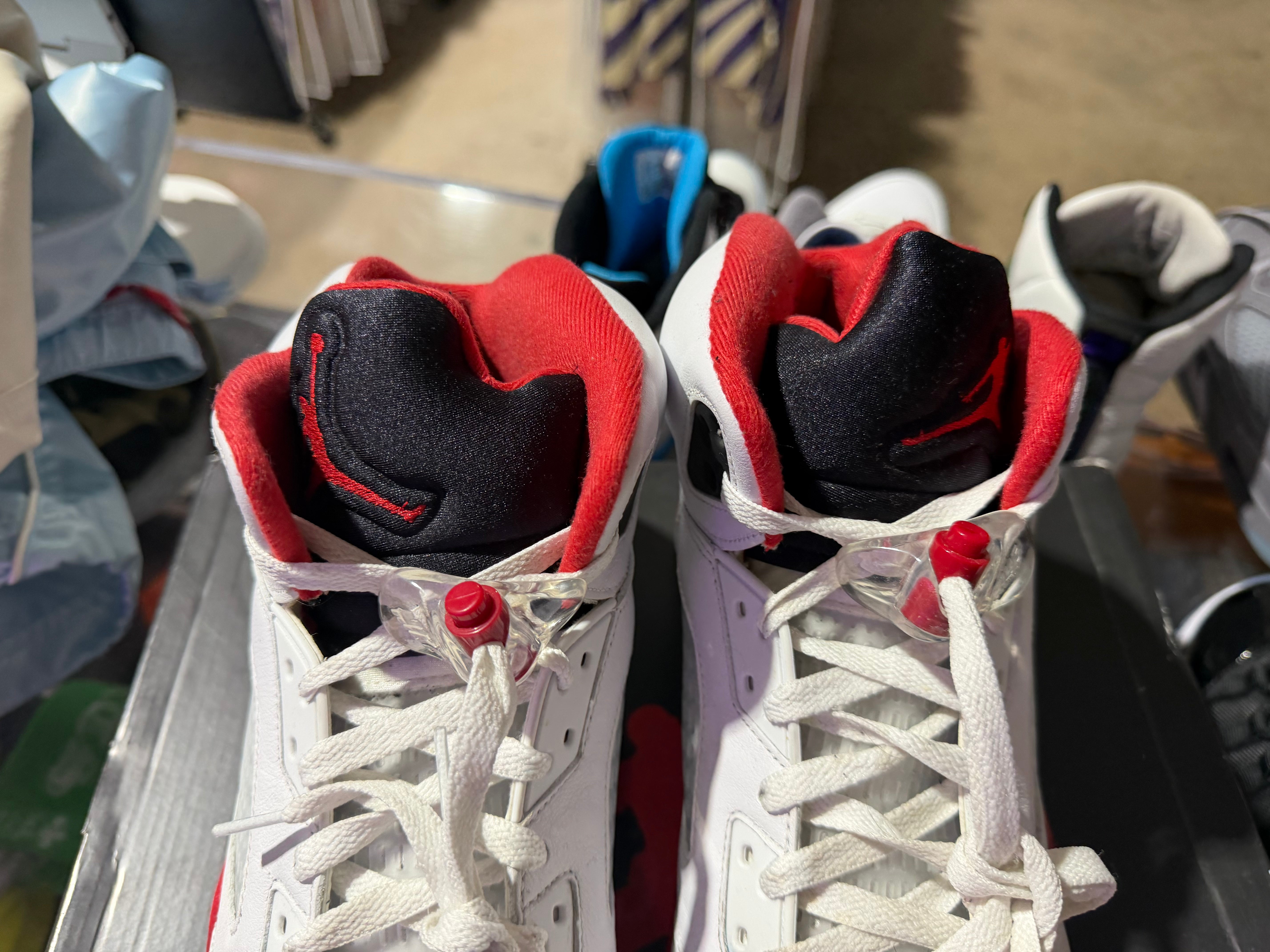 Air Jordan 5 Retro - Fire Red Black Tongue Size 13