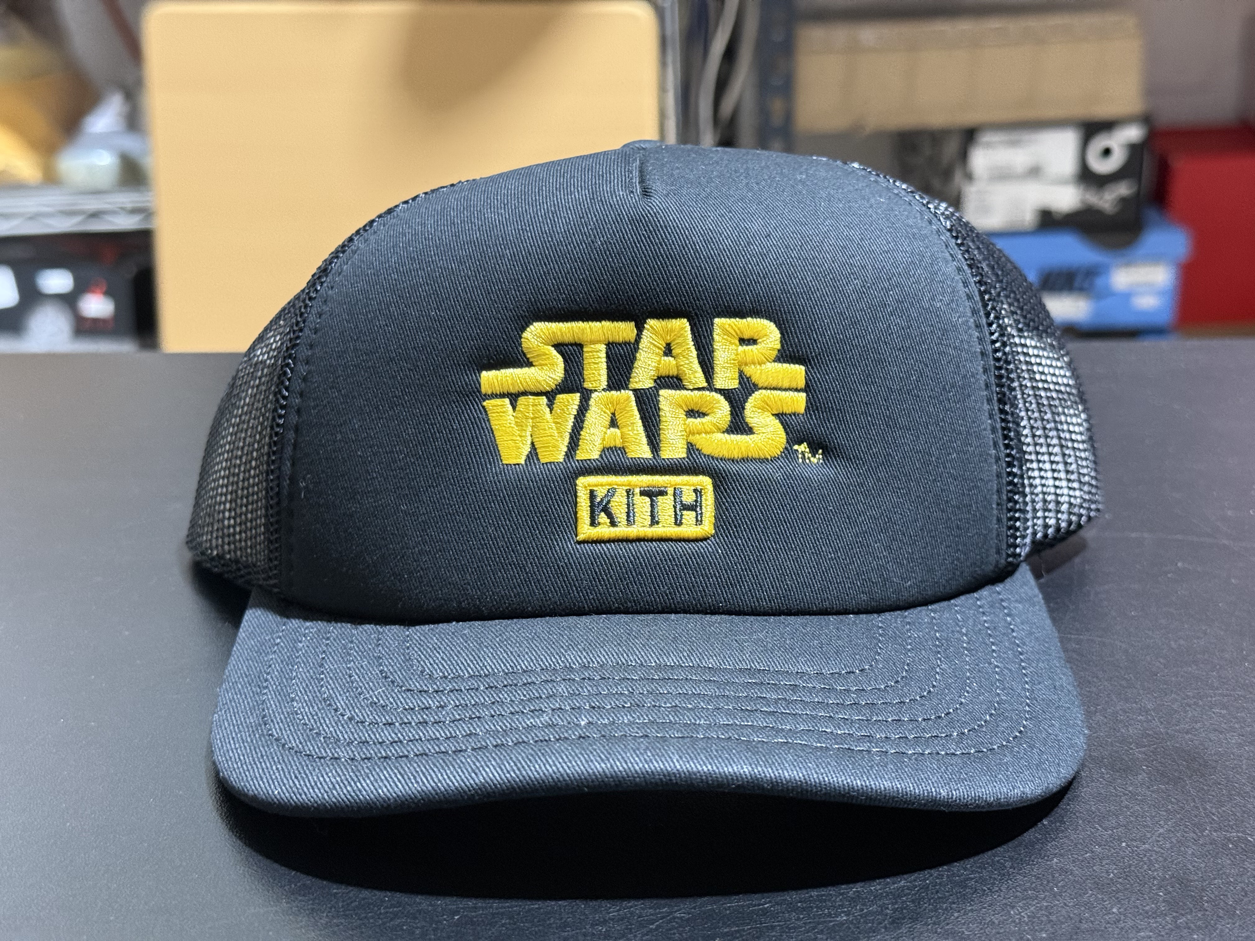 NEW KITH x Star Wars Trucker - Black