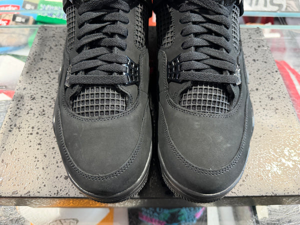 Air Jordan 4 Retro - Black Cat 2025 Size 11.5