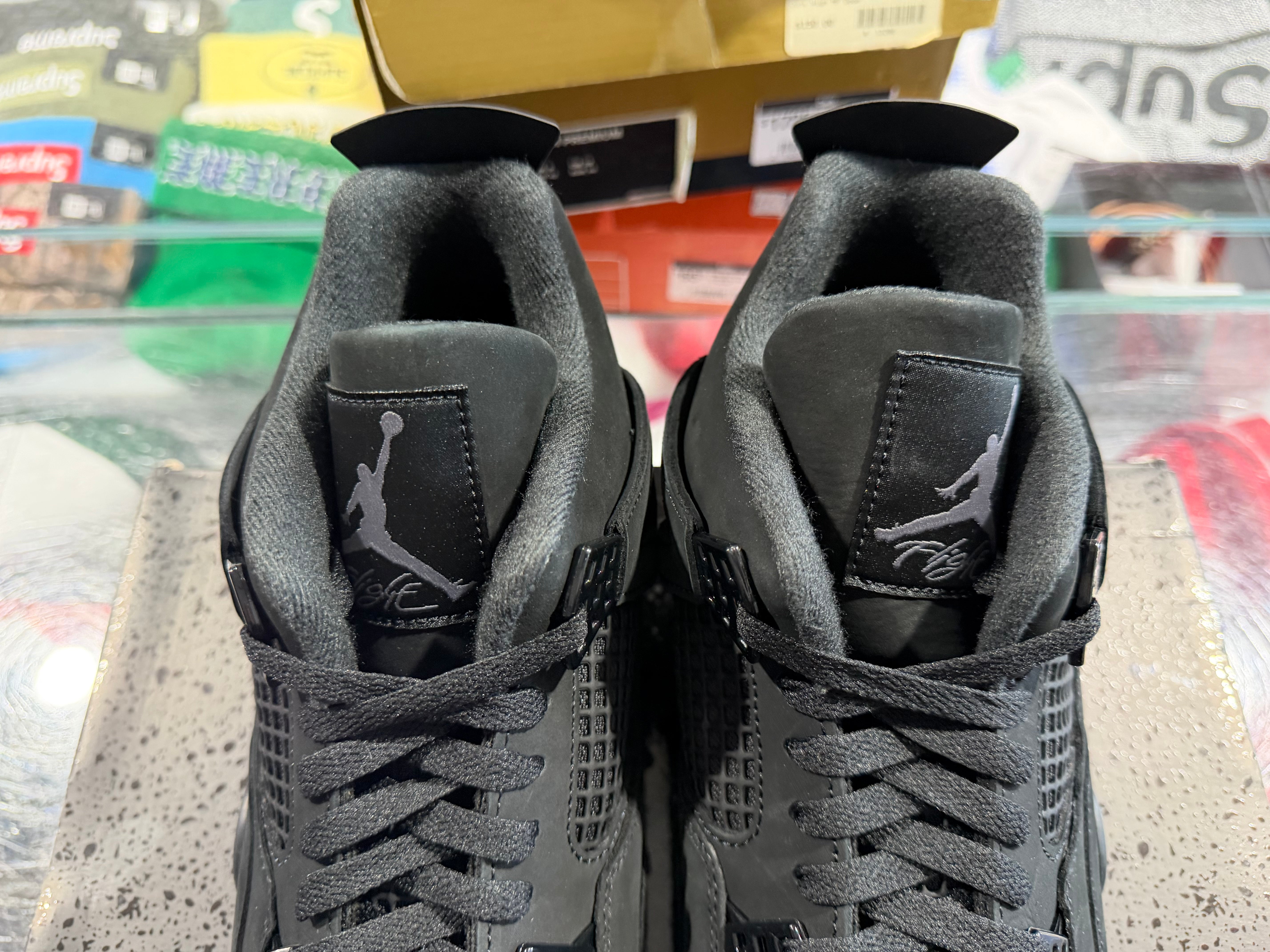 Air Jordan 4 Retro - Black Cat 2025 Size 11.5