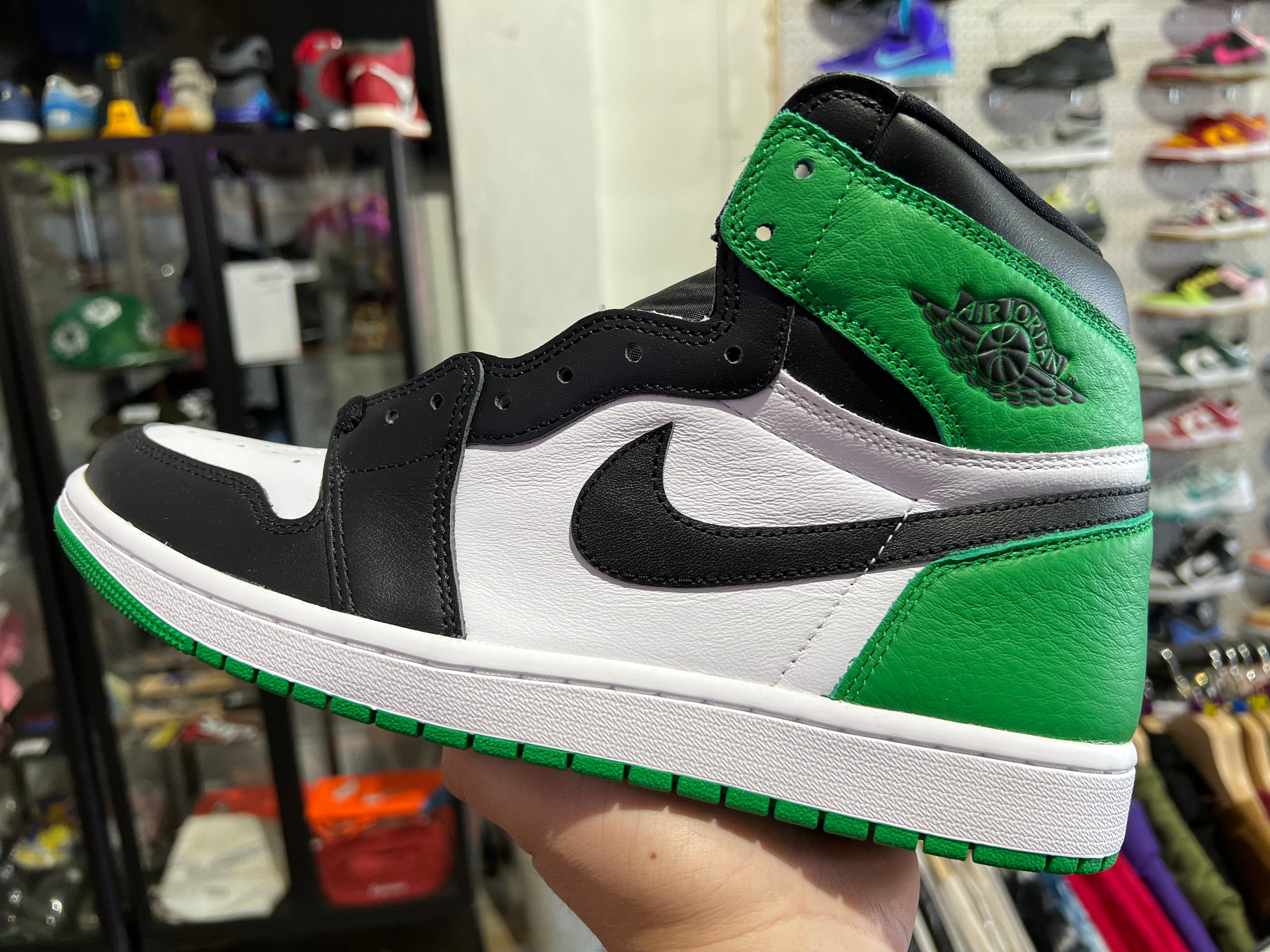 Air Jordan 1 Retro - Lucky Green