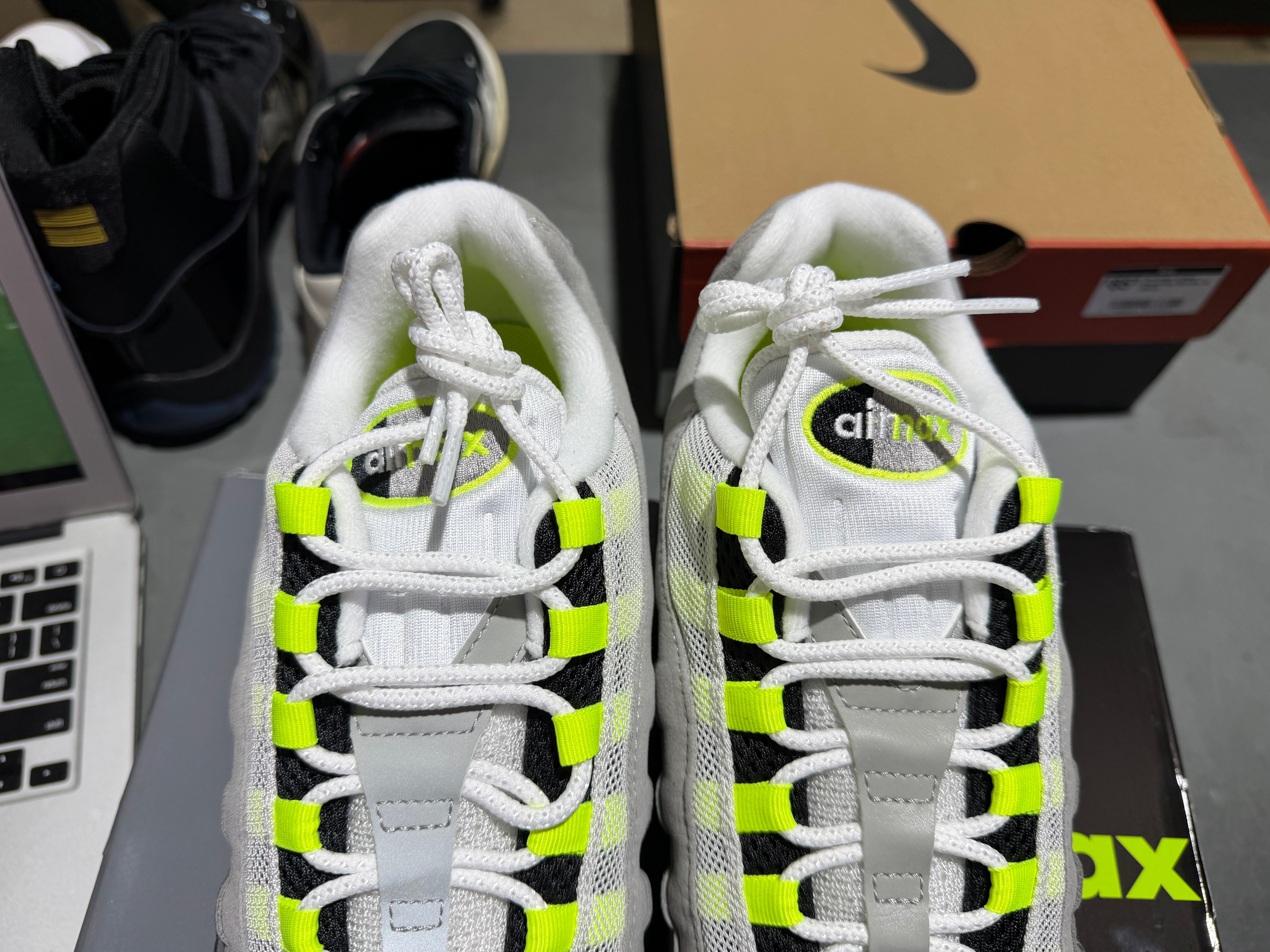 Nike Air Max 95 OG - Big Bubble Neon 2025 Size 11