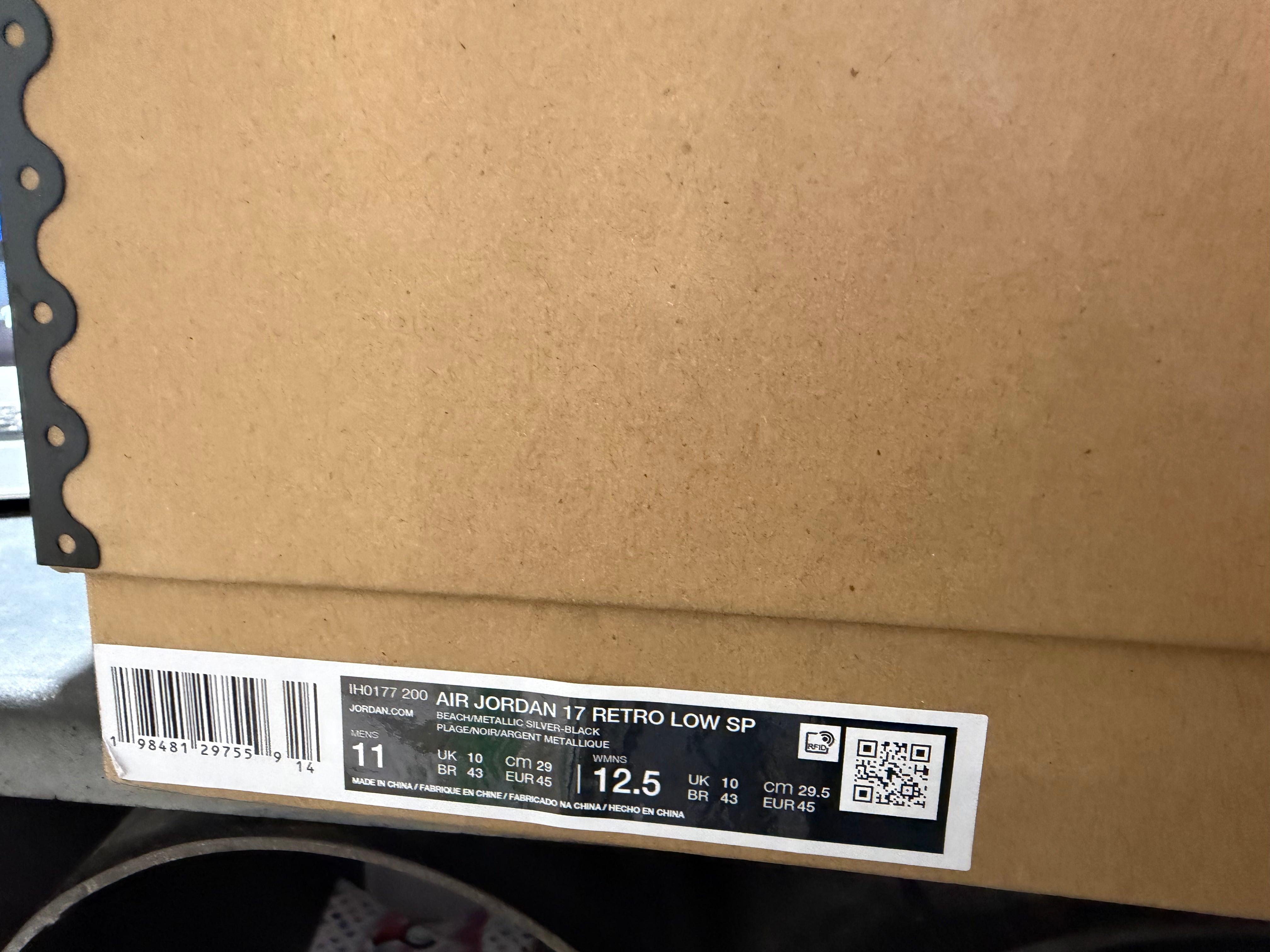 Air Jordan 17 Retro Low SP - Infinite Archives Size 11