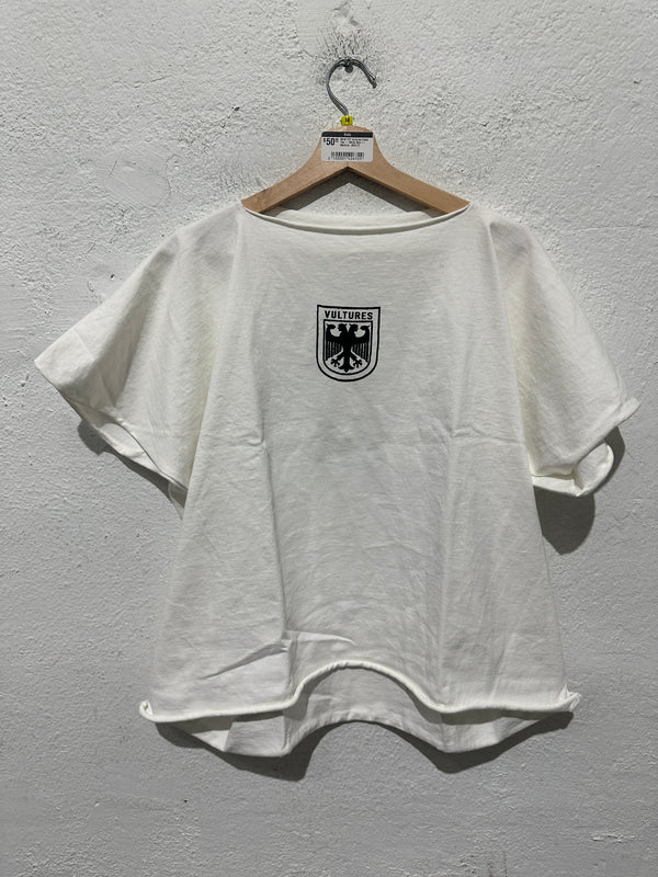 NEW YZY Vultures Crest Tee - White