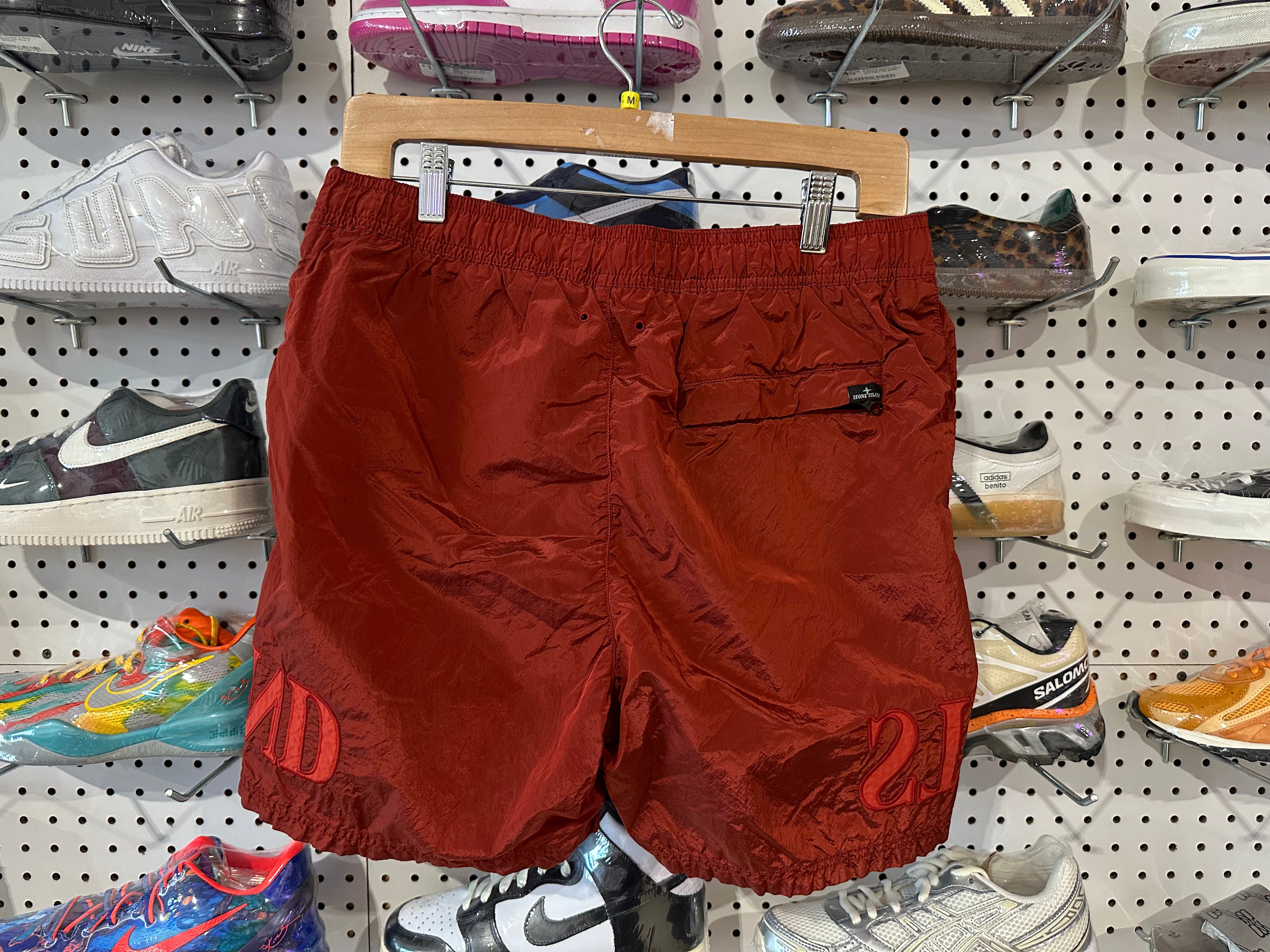 USED Stone Island Shorts - Rust Size Medium