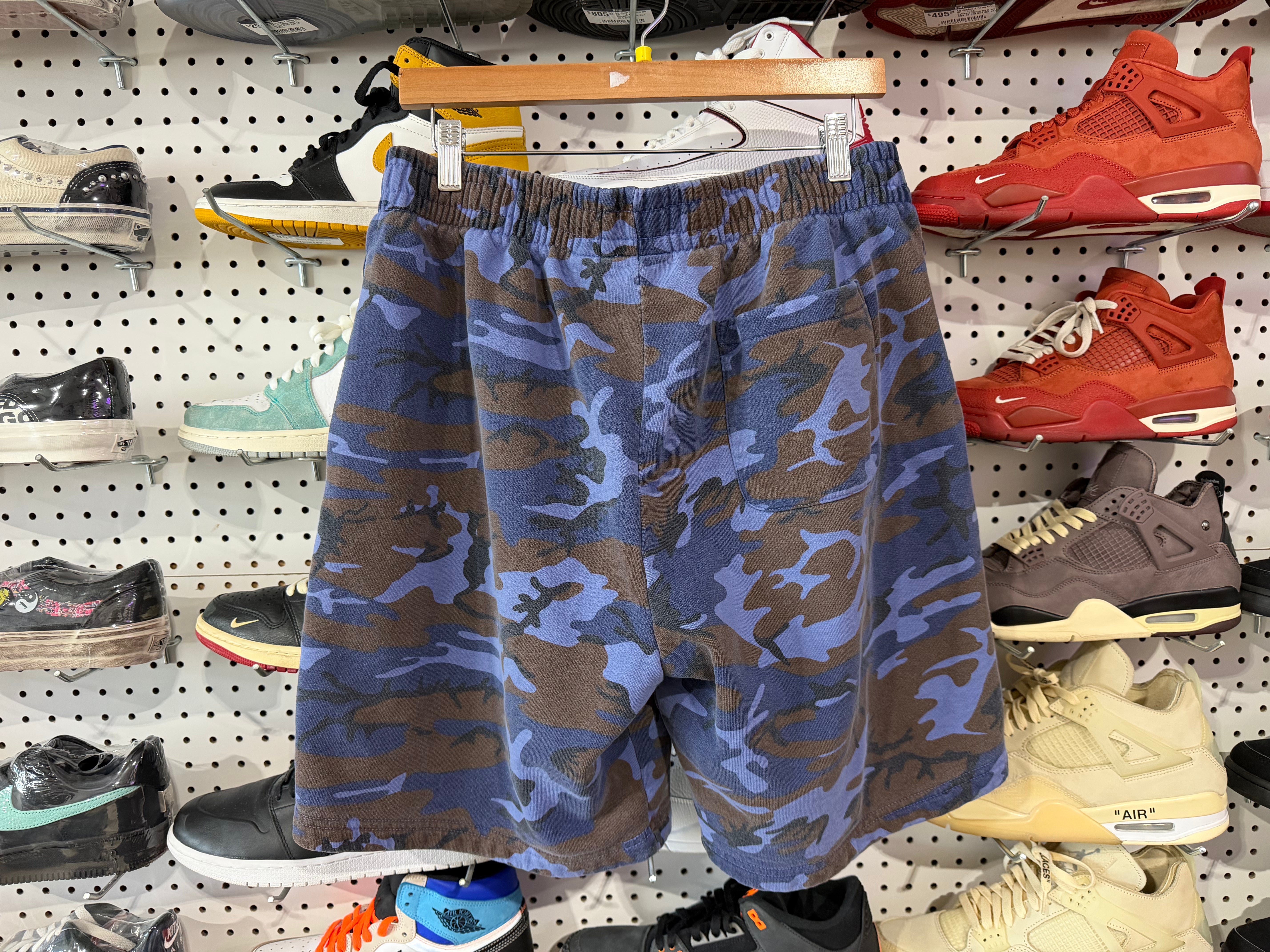 USED Supreme Small Box Logo Sweat Shorts - Blue Camo Size Medium