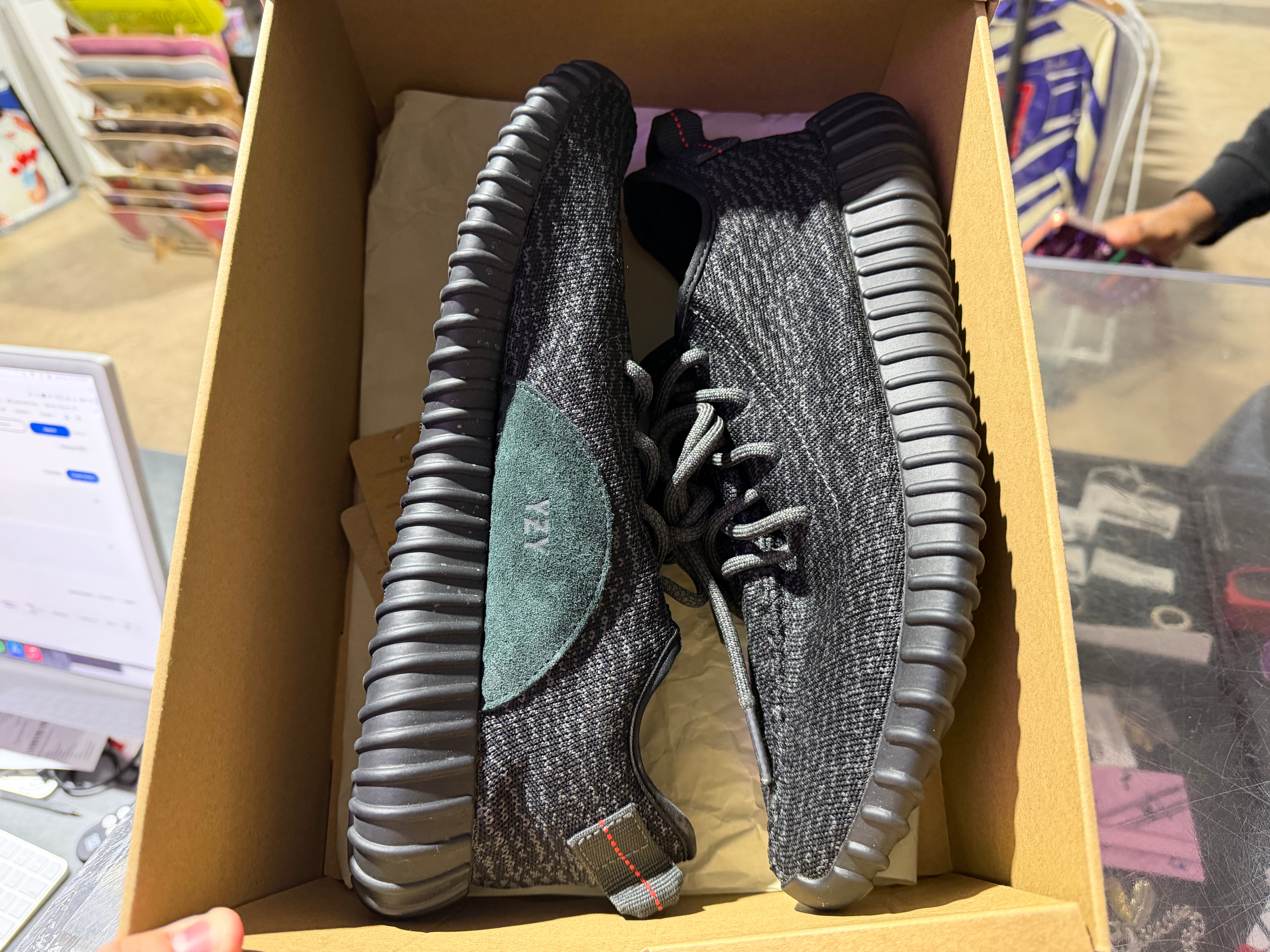 Adidas Yeezy Boost 350 - Pirate Black Size 12