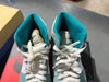 Air Jordan 1 Retro High OG - Turbo Green Size 9.5
