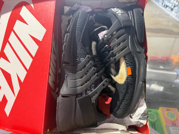 Nike Air Presto - Off White/Black Size 8