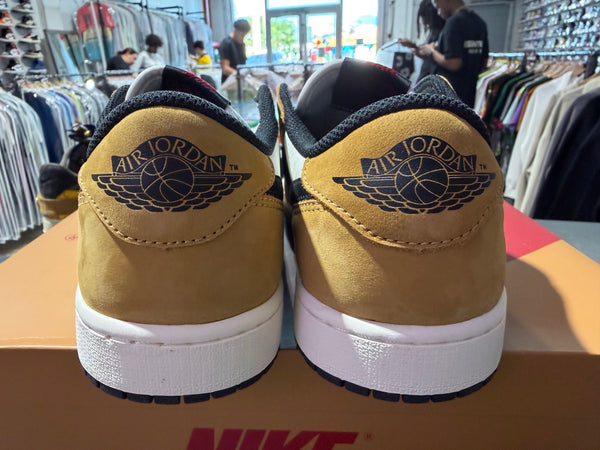 Air Jordan 1 Low OG - Rookie of the Year Size 10.5 (DAILY)