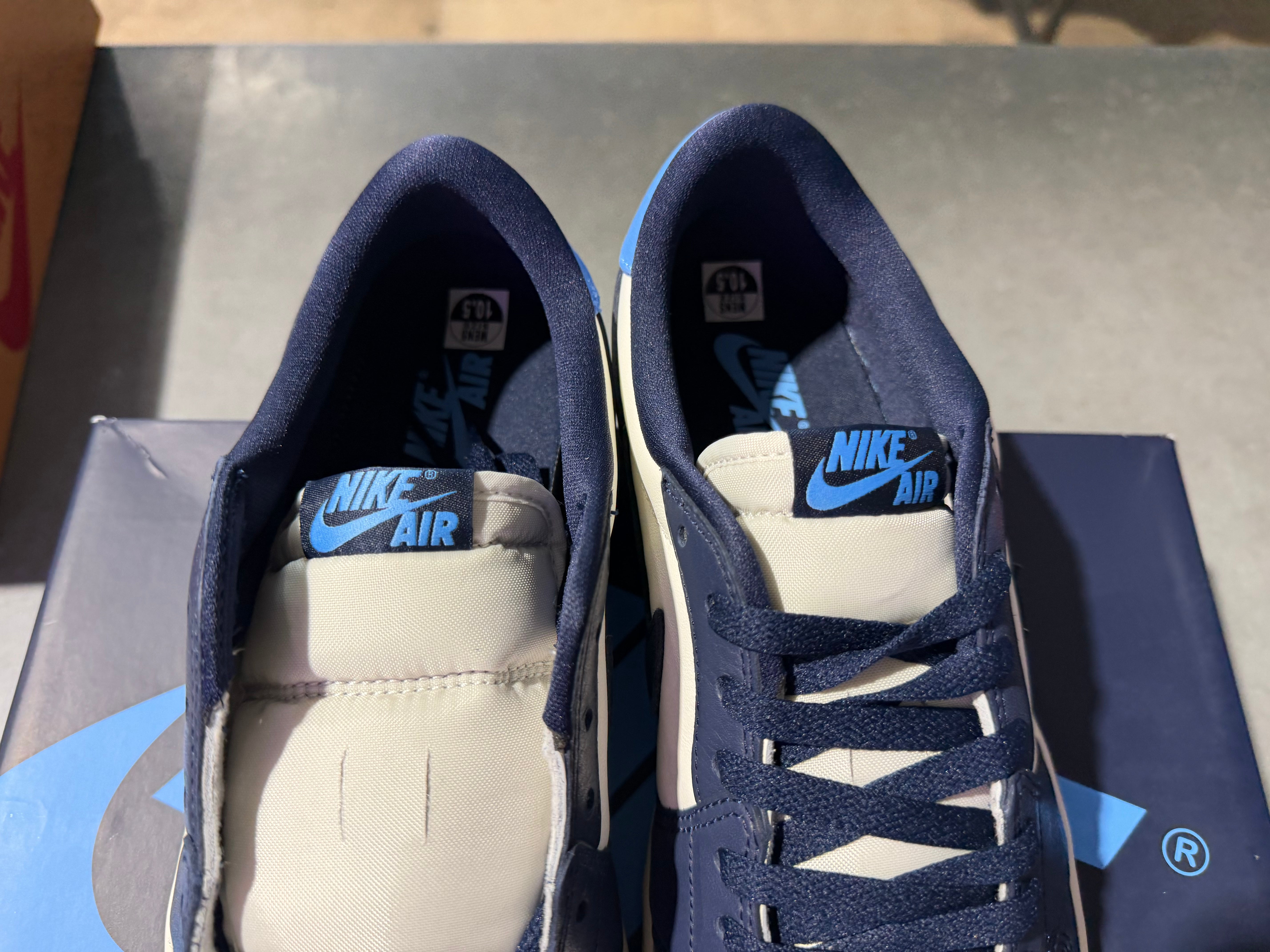 Air Jordan 1 Low OG - Obsidian UNC Size 10.5