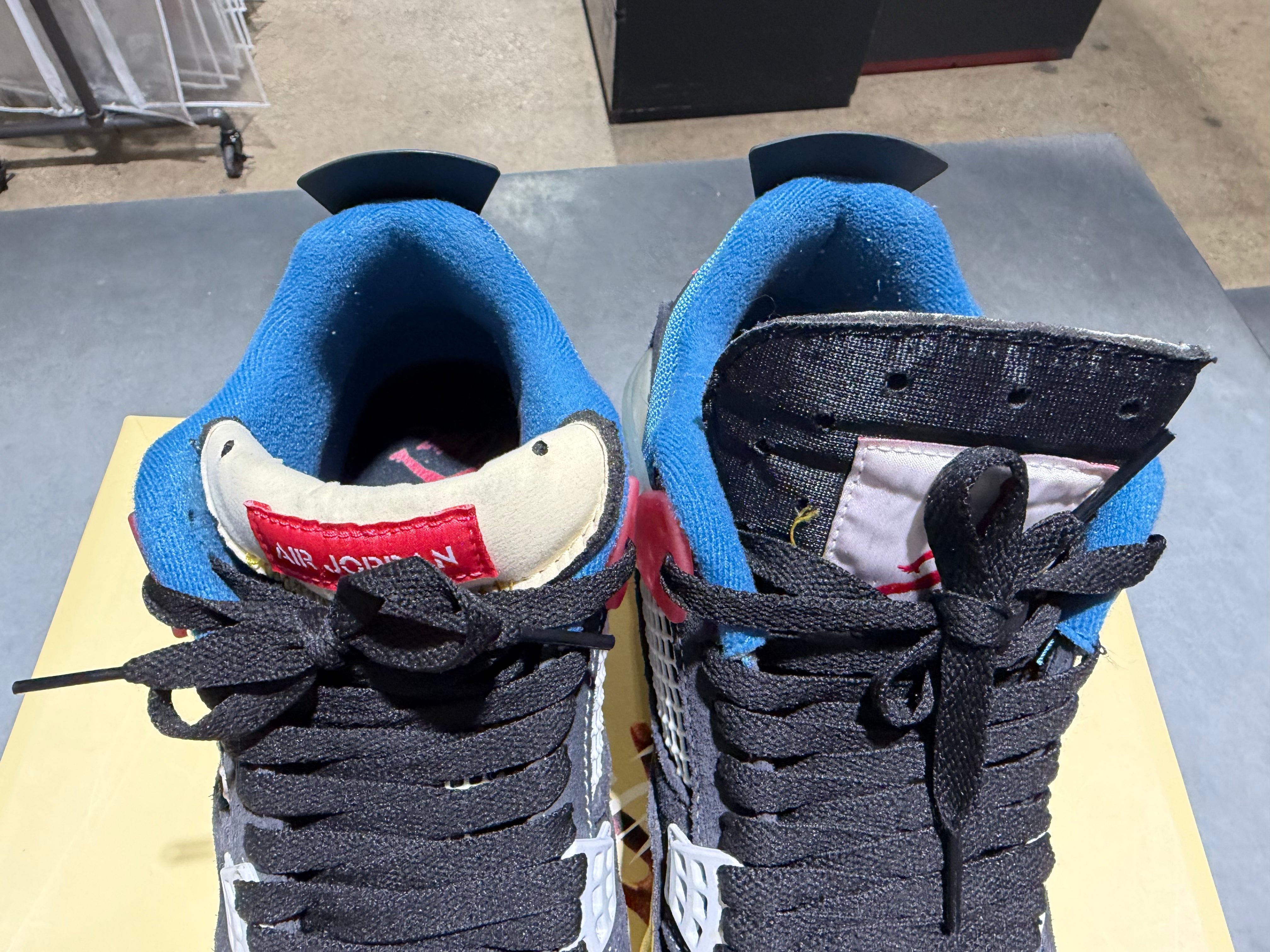 Air Jordan 4 Retro - Union Off Noir Size 9.5