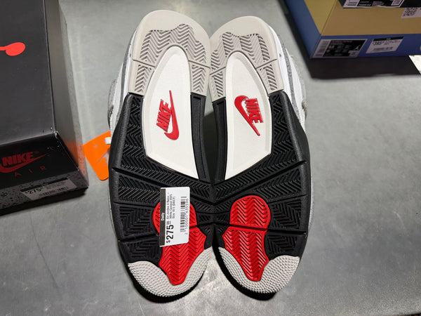 Air Jordan 4 Retro - White Cement 2025 SIze 10.5