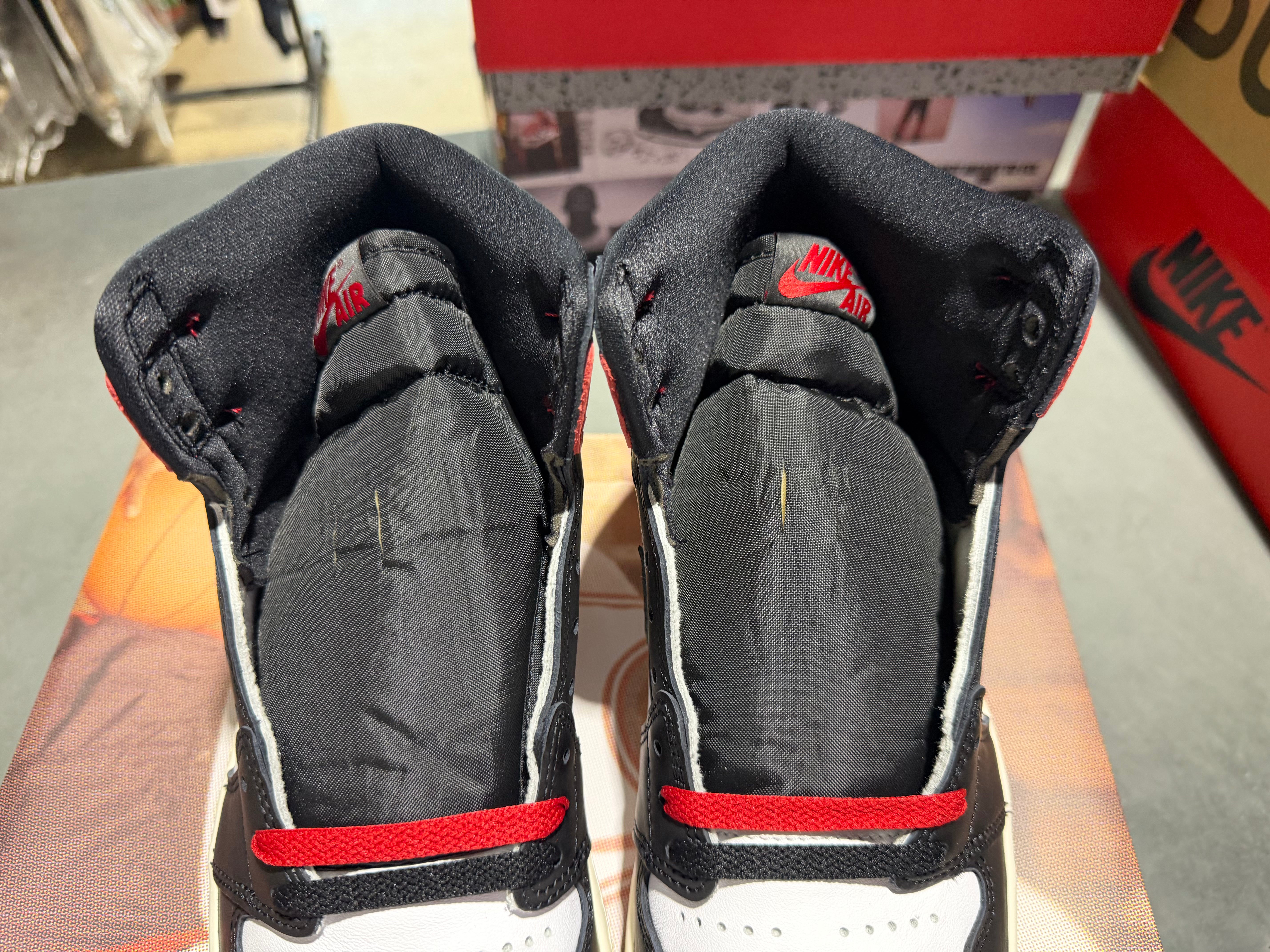 Air Jordan 1 Retro High OG - Black Toe Reimagined Size 9