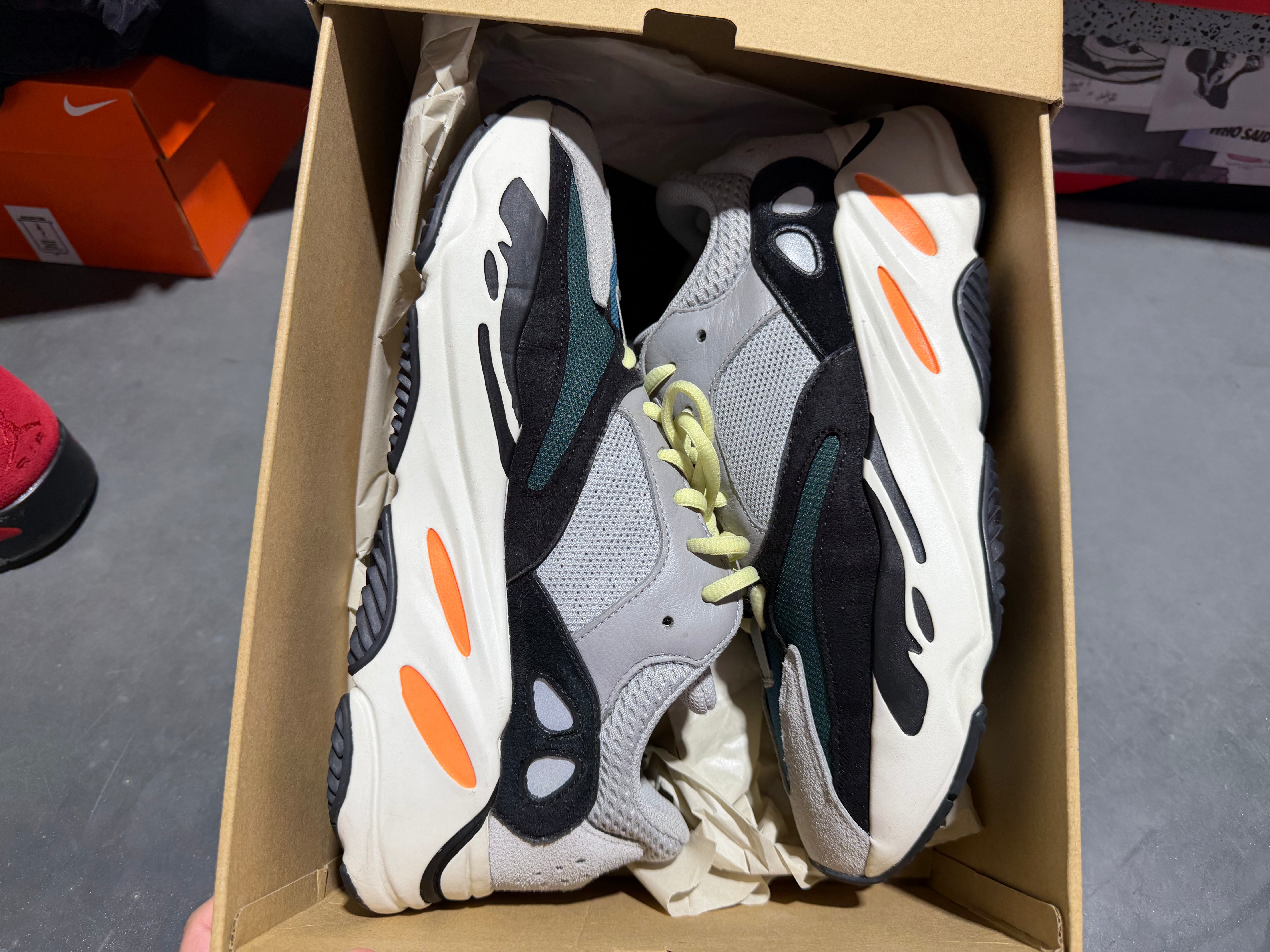 Adidas Yeezy Boost 700 - Wave Runner Size 9