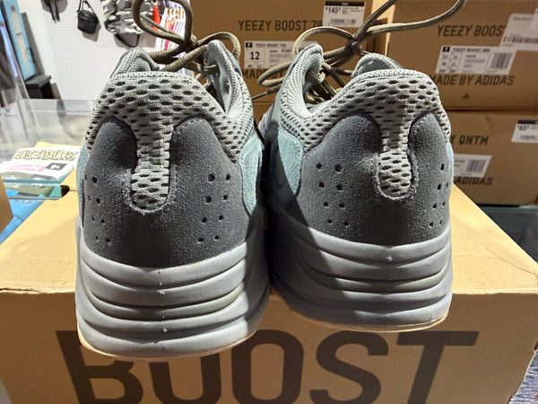 Adidas Yeezy 700 Boost - Teal Blue Size 12