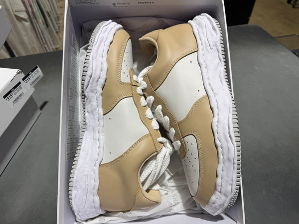 Maison Mihara Wayne Low - Beige / White Size 45 / US12