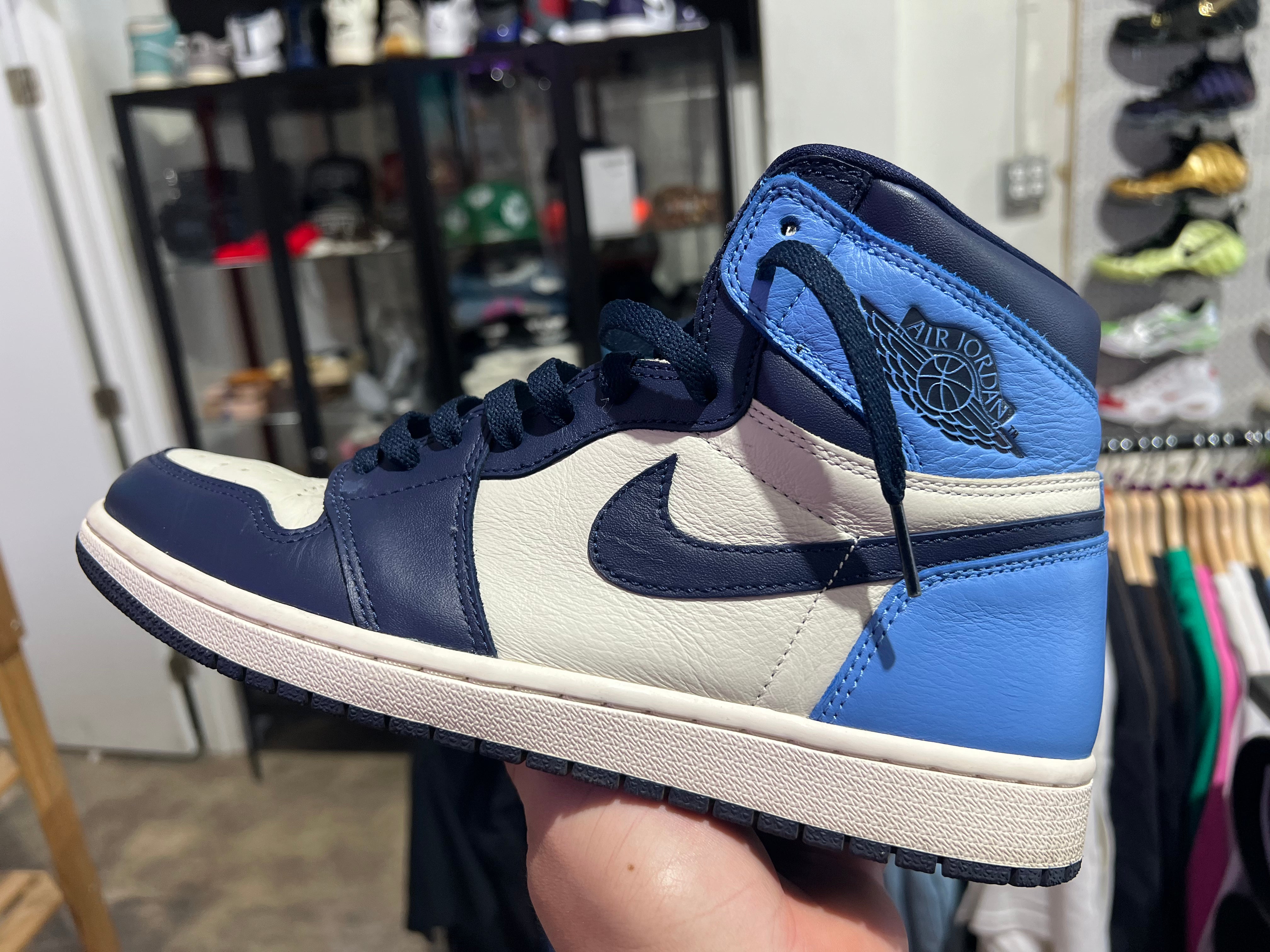 Air Jordan 1 Retro High OG - Obsidian Size 10