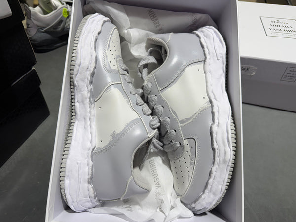 Maison Mihara Wayne Low - Grey / White Size 43 / US10