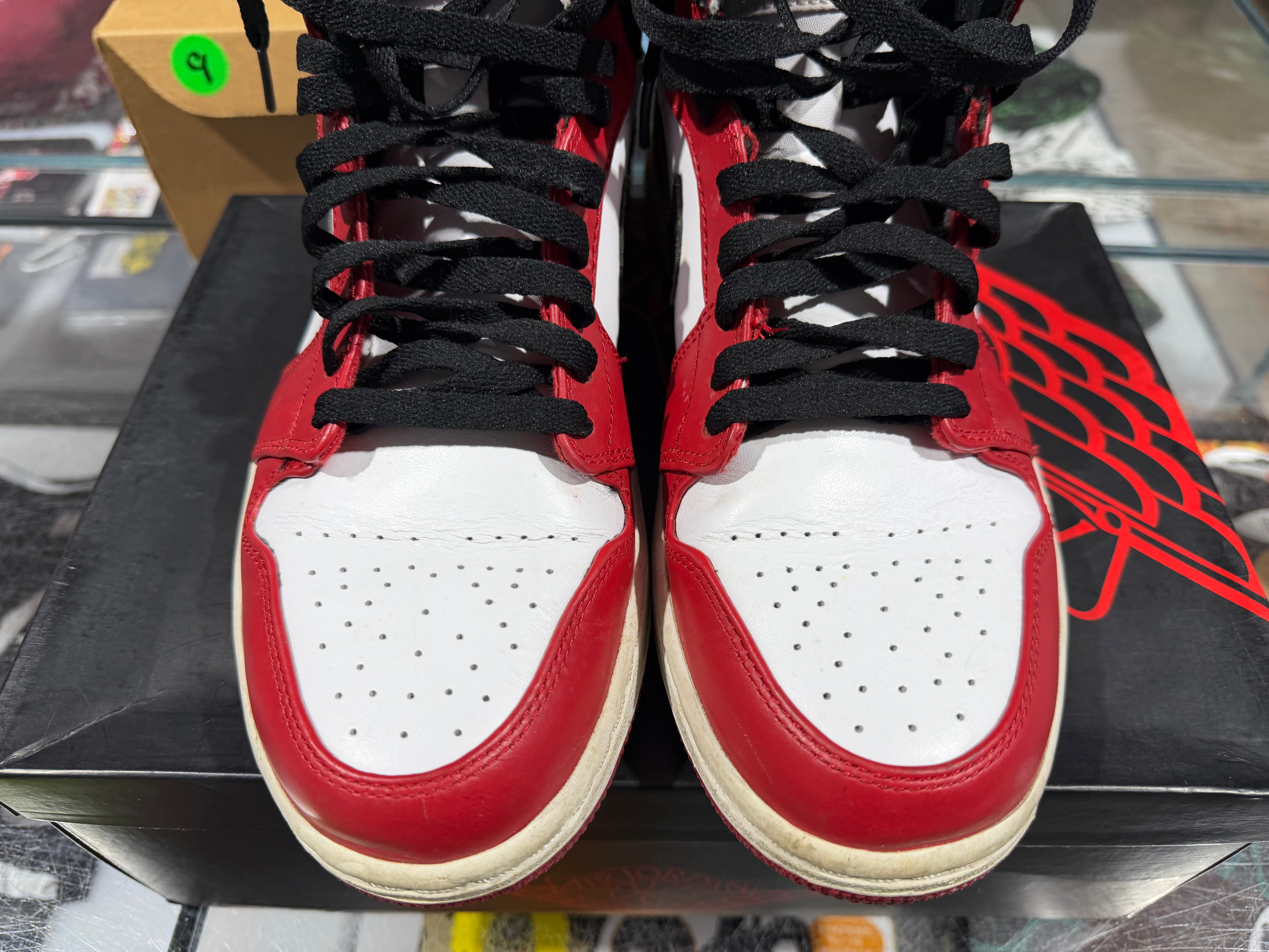 Air Jordan 1 Retro High - Chicago 2013 Size 9