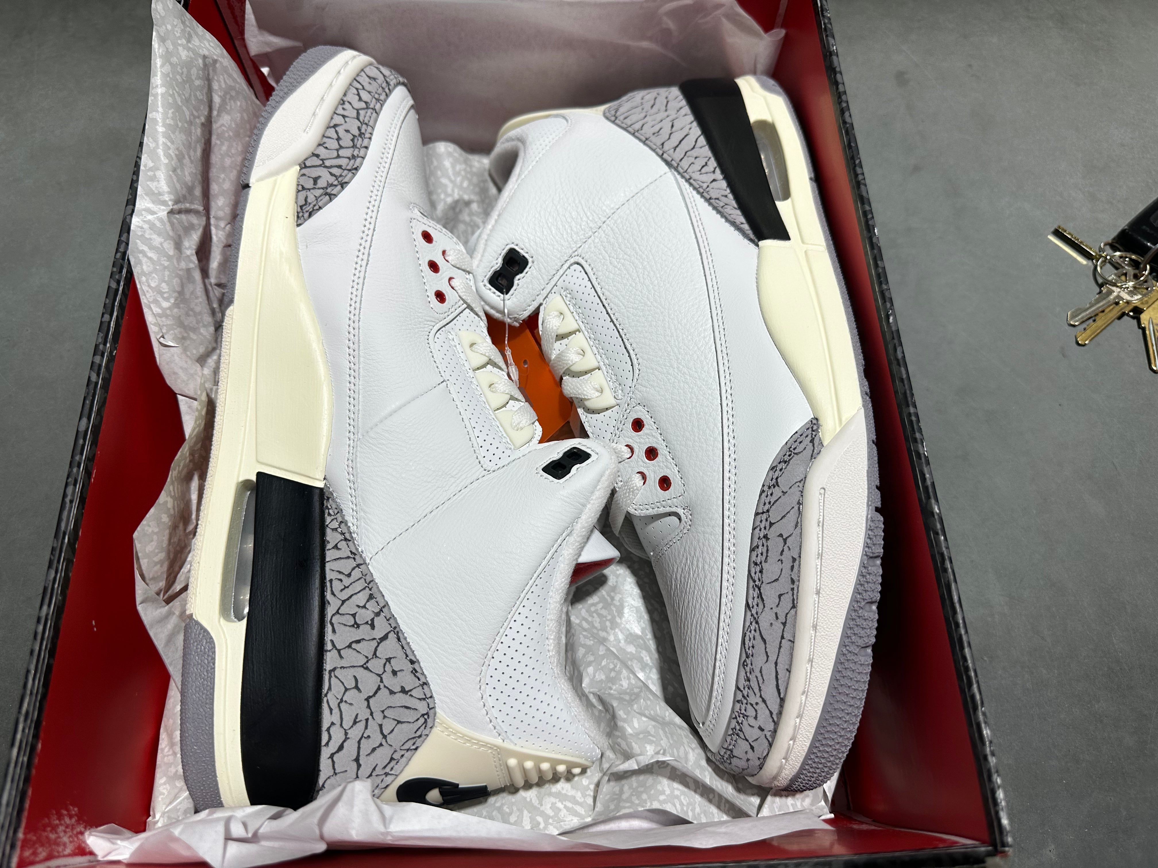 Air Jordan 3 Retro - White Cement Reimagined Size 13