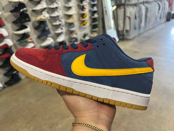 Nike SB Dunk Low - Barcelona Size 9.5