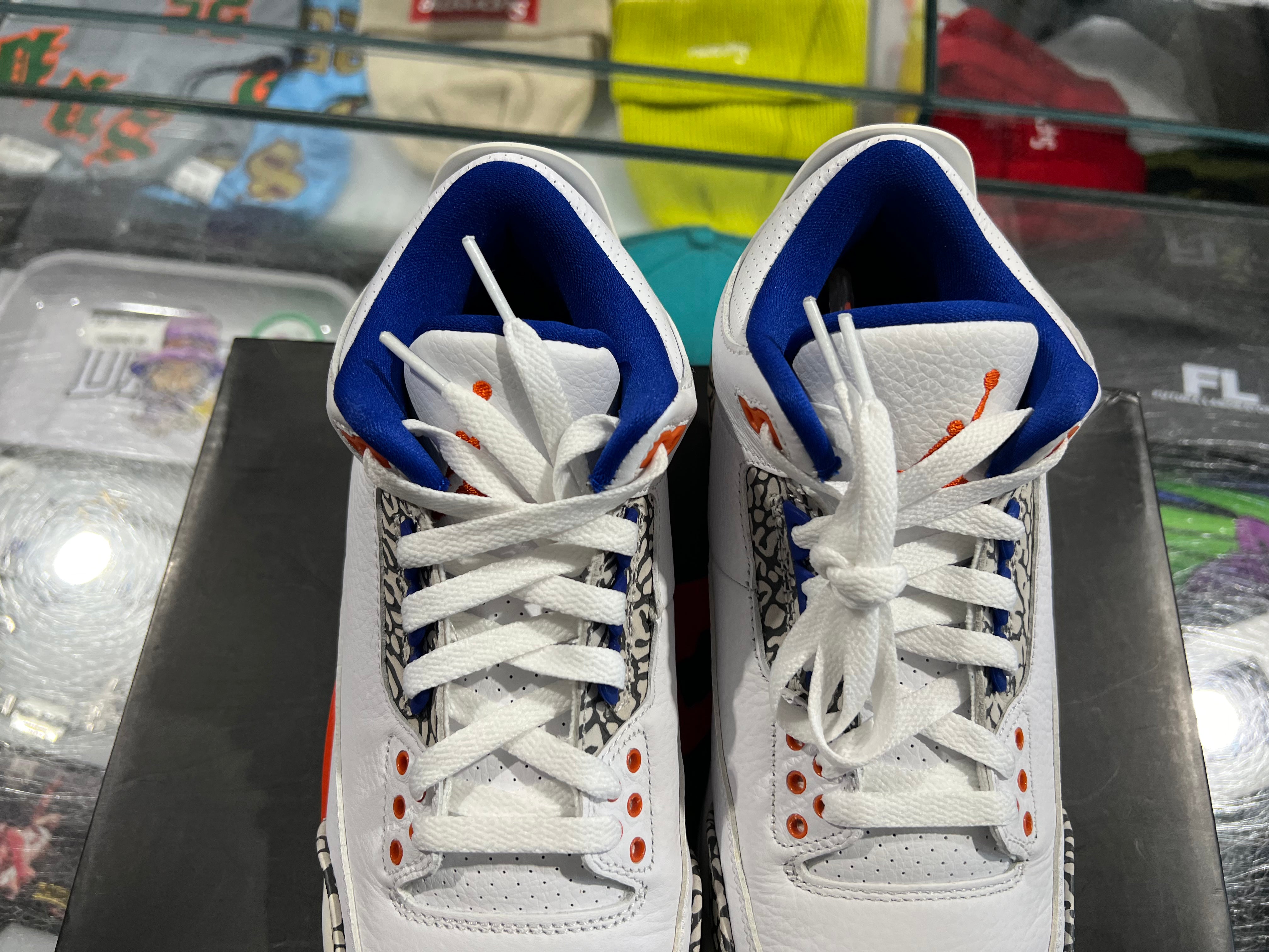Air Jordan 3 Retro - Knicks Size 8