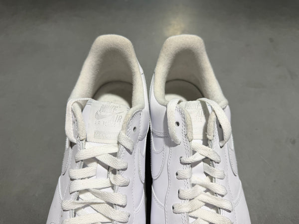 Nike Air Force 1 Low - Supreme White Size 11.5