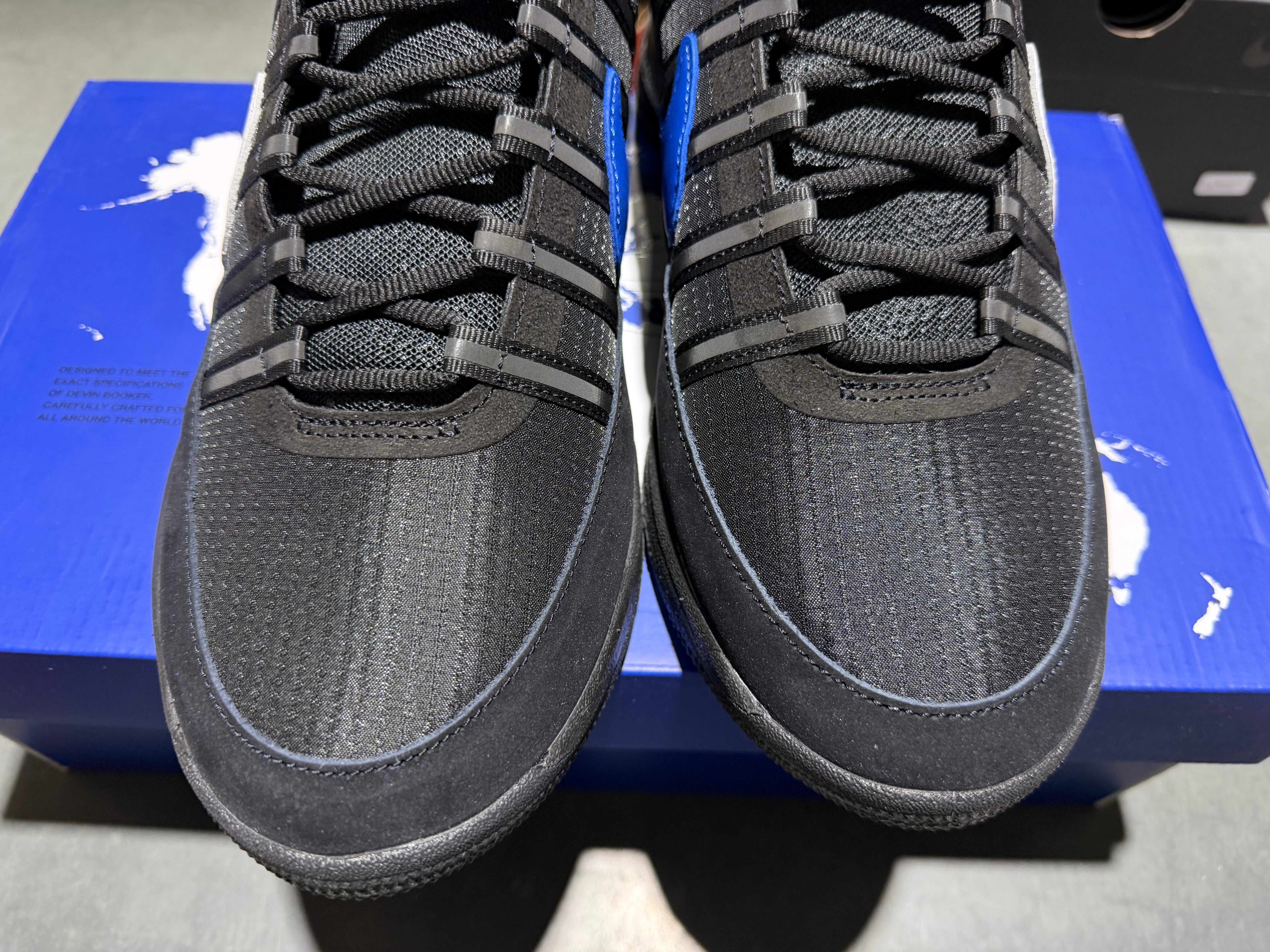 Nike Book 2 - Fragment Size 9.5