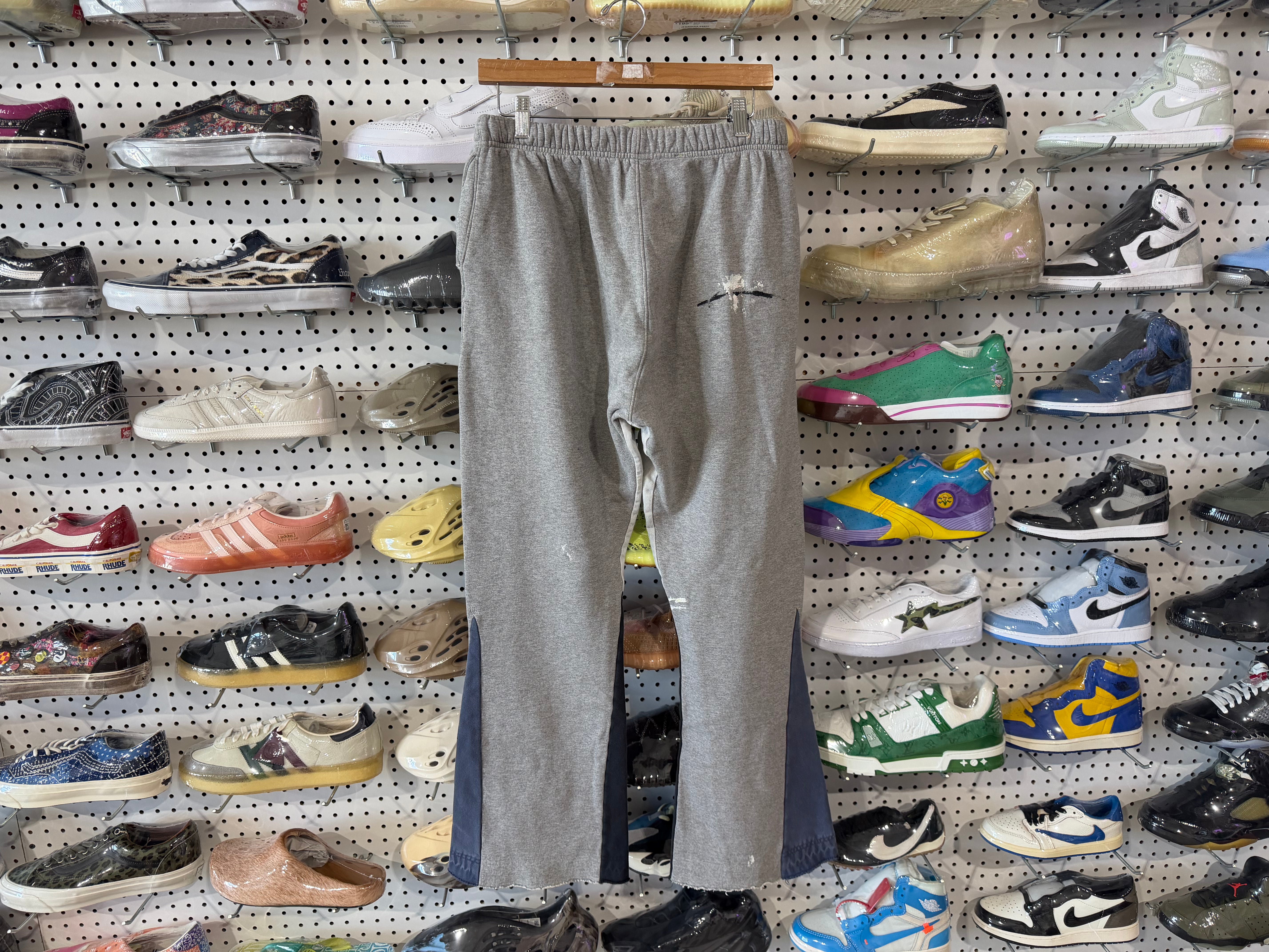 USED Gallery Dept. Flare Sweatpants - Grey Size XL