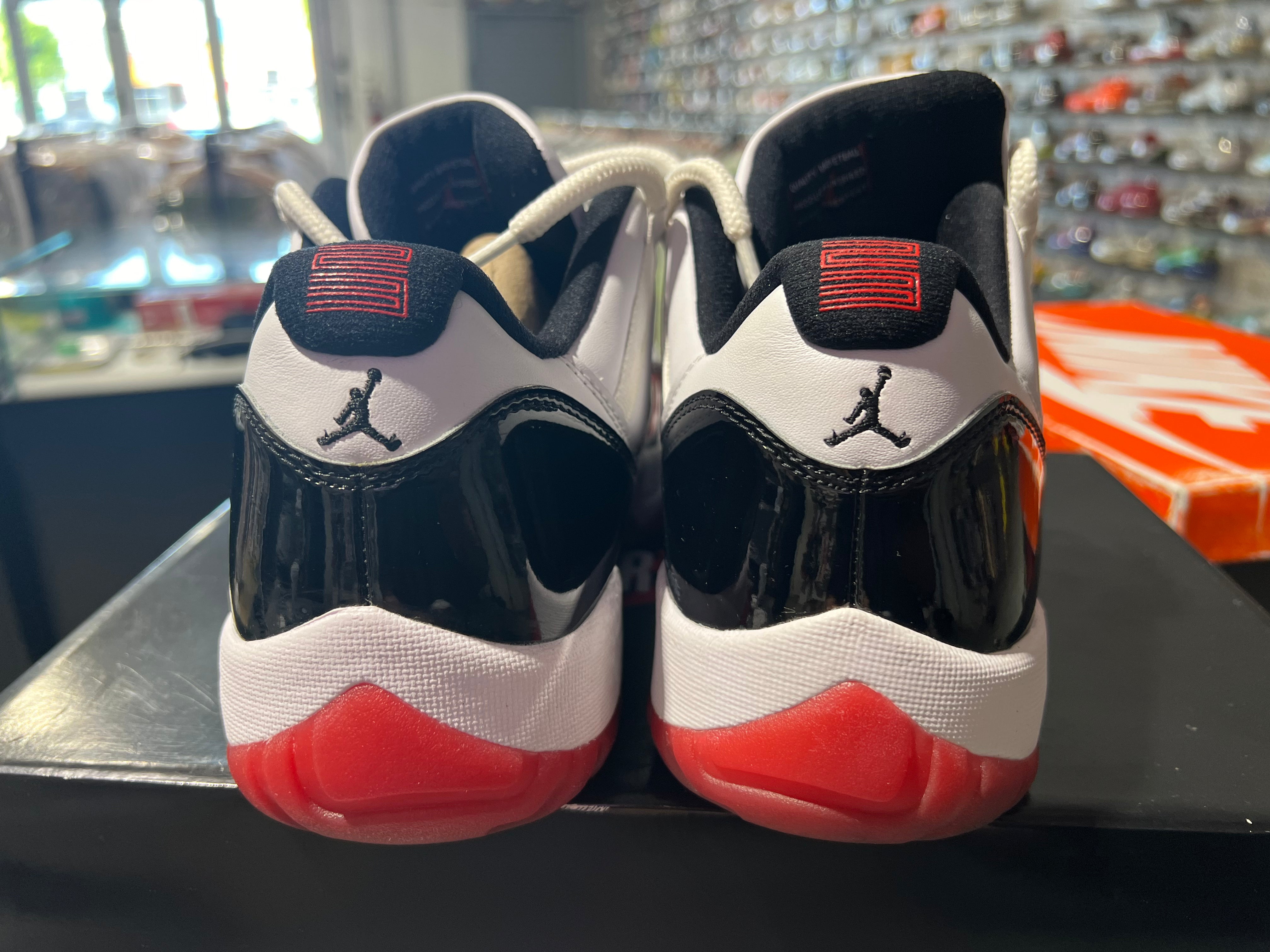 Air Jordan 11 Retro Low - Bred Concord Size 12