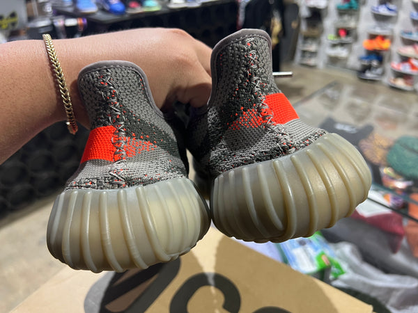 adidas Yeezy Boost 350 V2 - Beluga Size 8.5