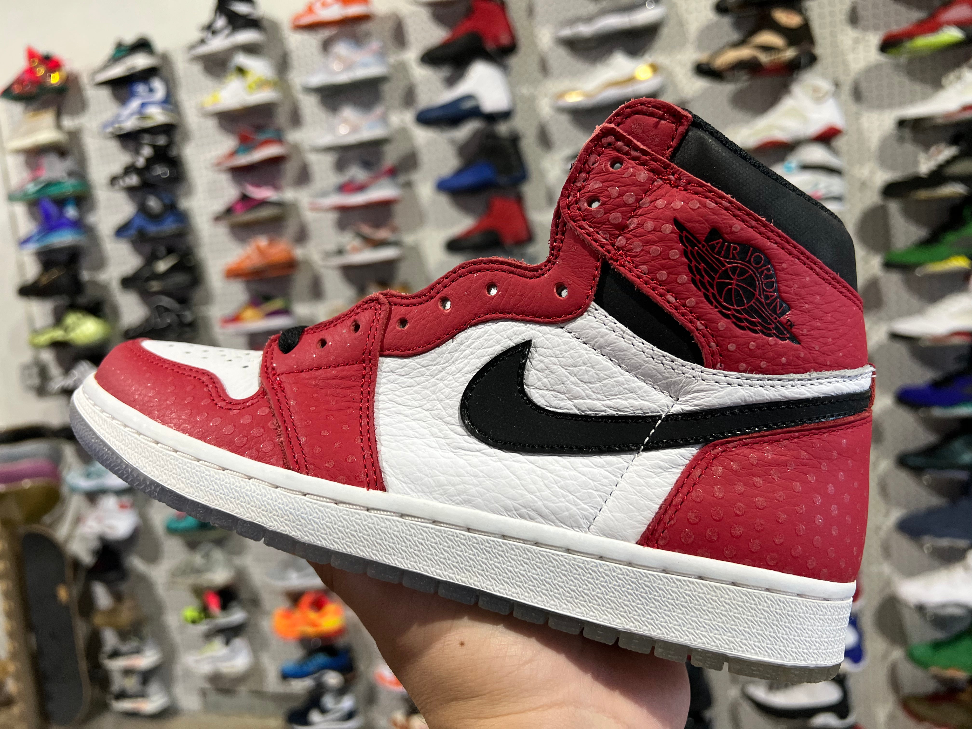 Air Jordan 1 Retro High OG - Spider-Man Origin Story