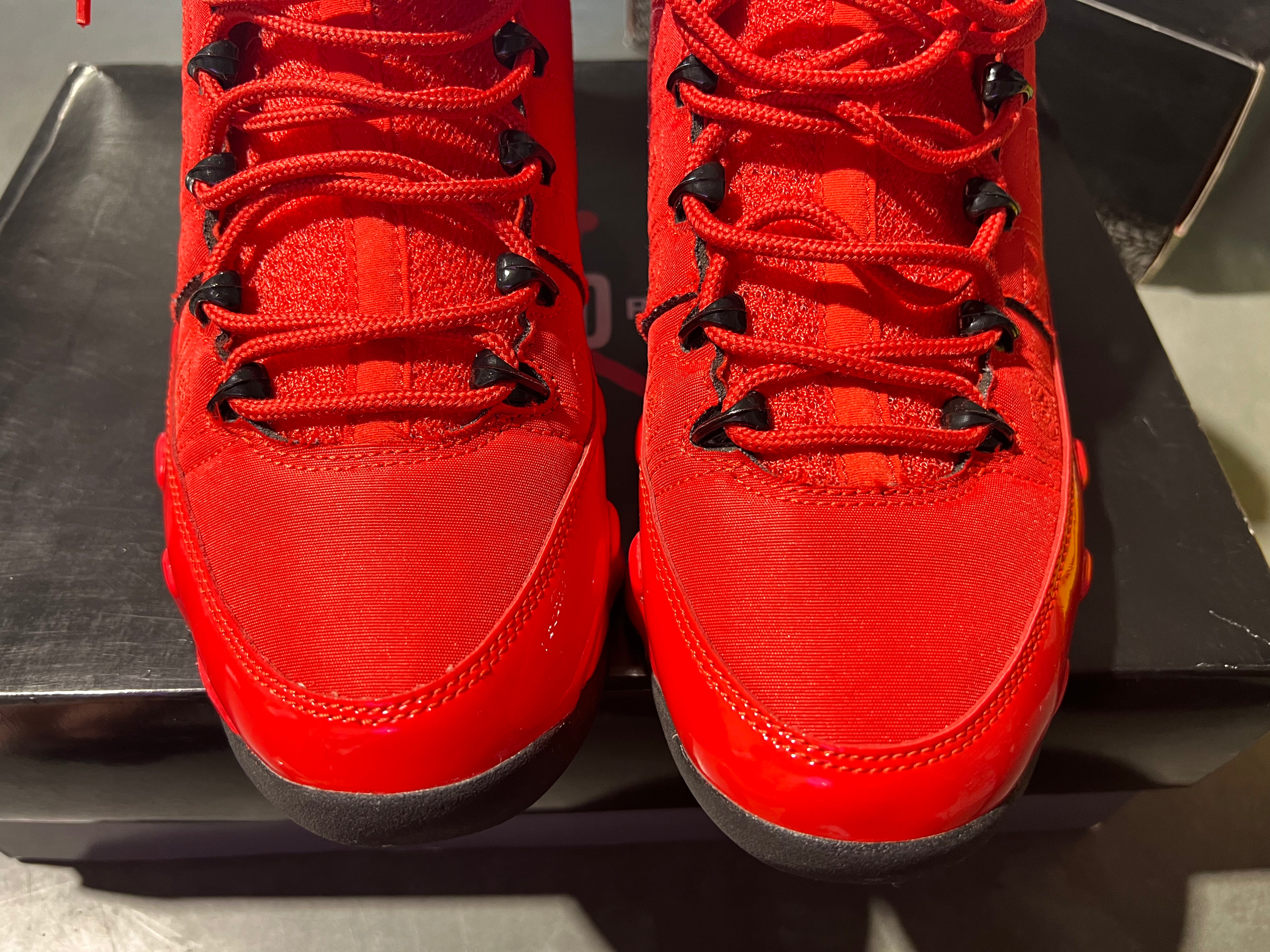 Air Jordan 9 Retro - Chile Red Size 8.5
