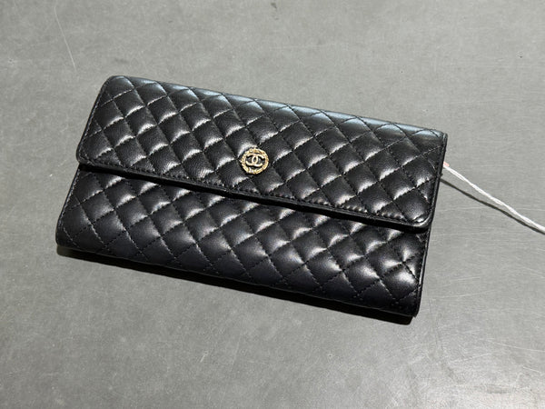 Clean VTG Chanel Quilted CC Leatrer Flap Long Wallet - Black/Pink