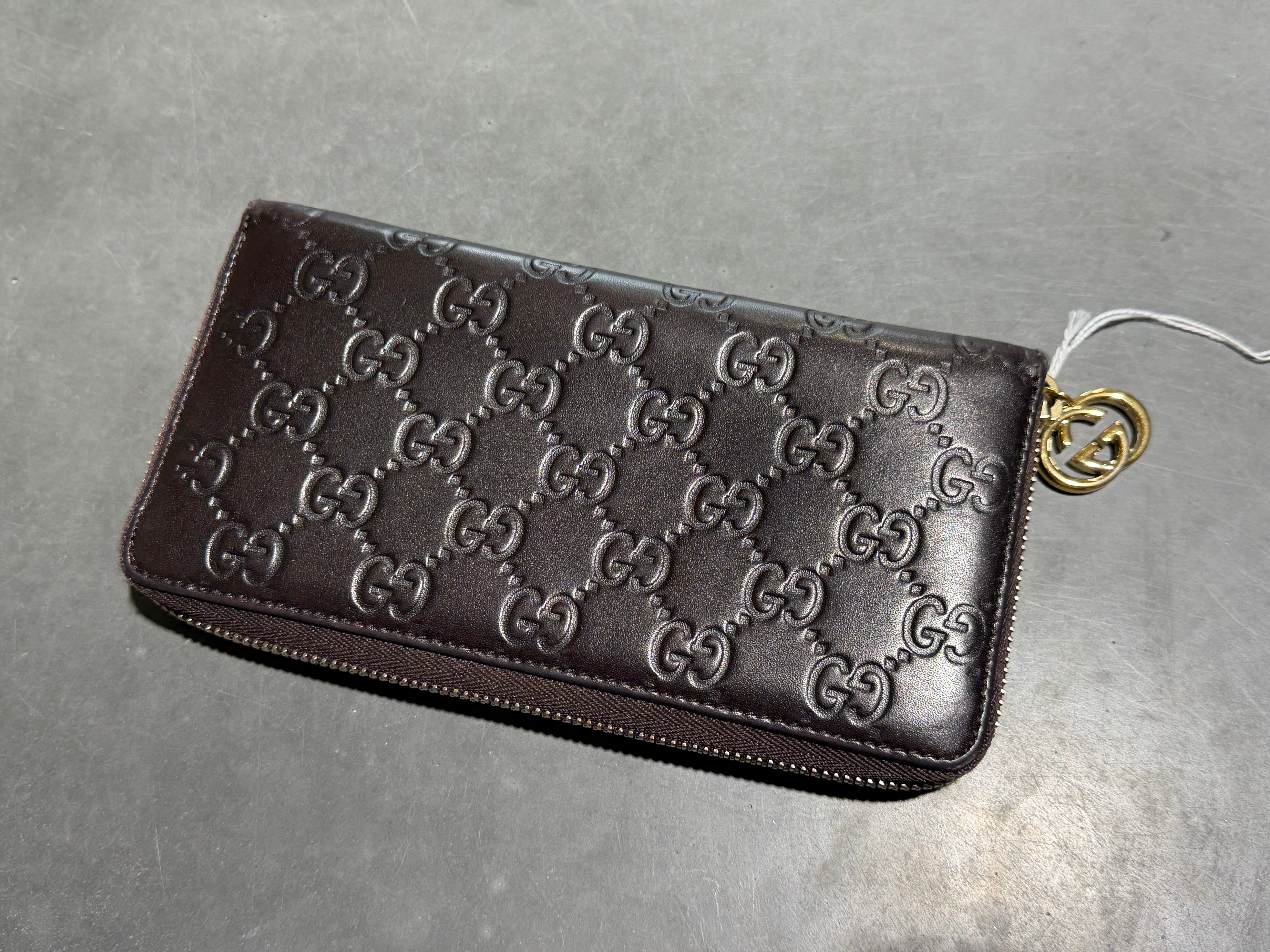 Clean 2010s Gucci Monogram Leather Zip Long Wallet - Brown/Gold