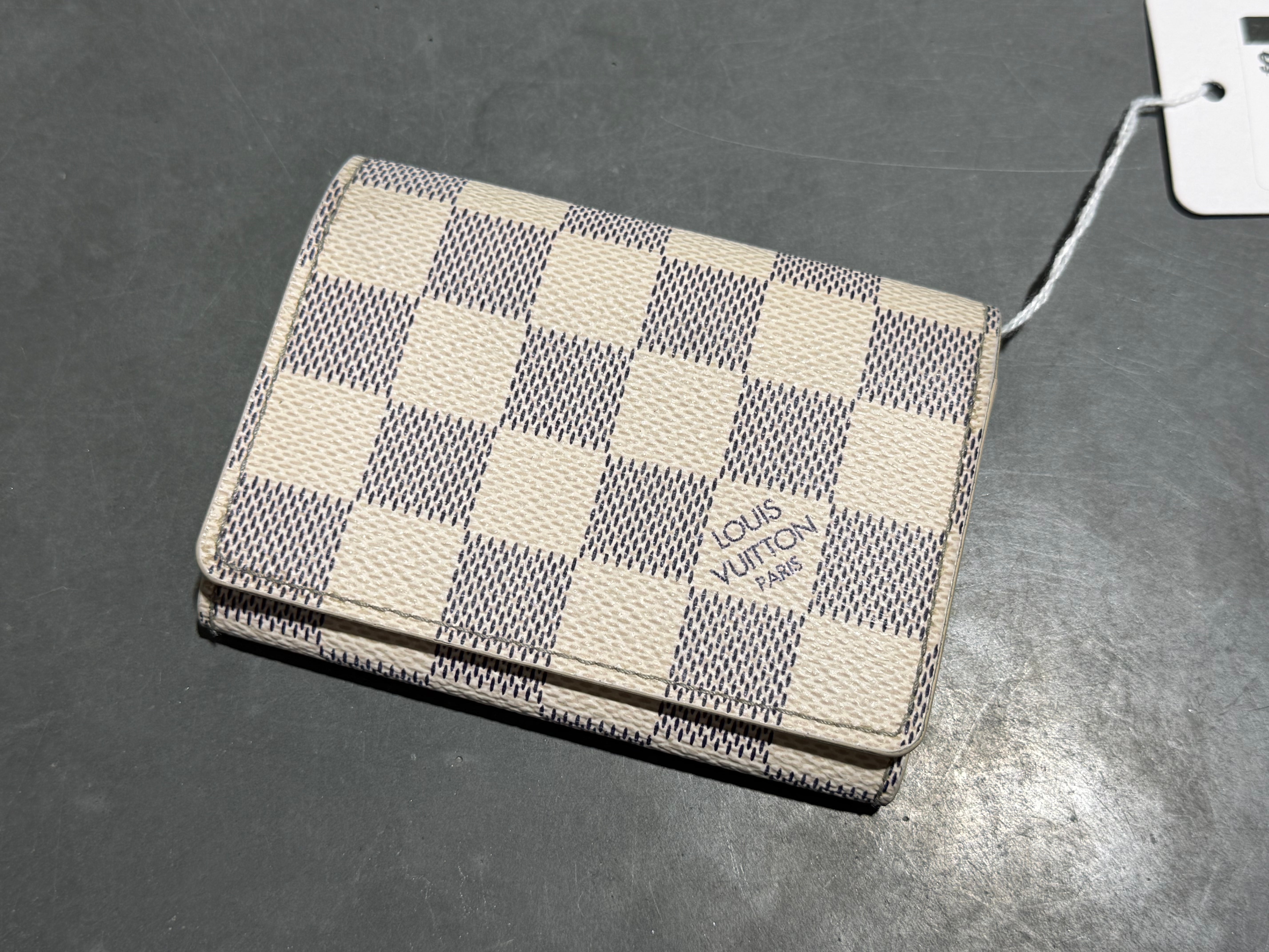 Clean Louis Vuitton Damier Canvas Card Holder - Azur