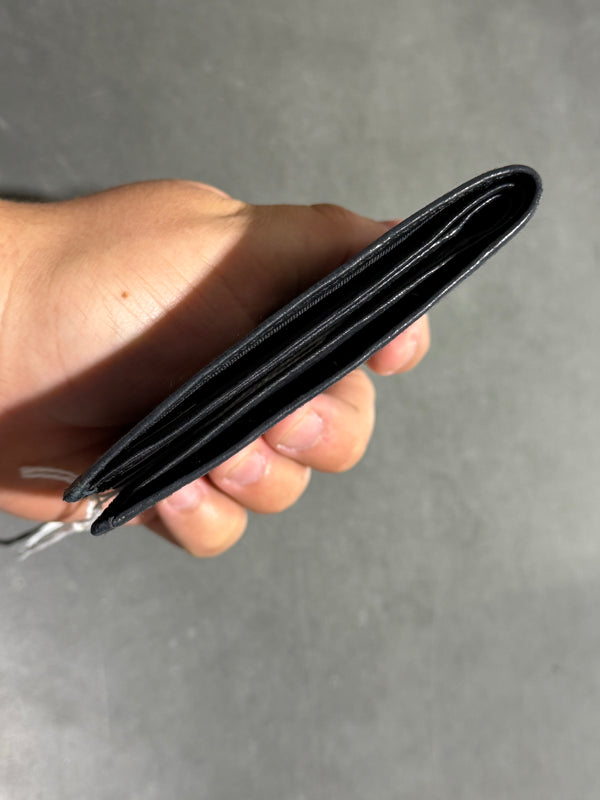 VTG 90s Chanel Bifold Quilted Leather Walllet - Black