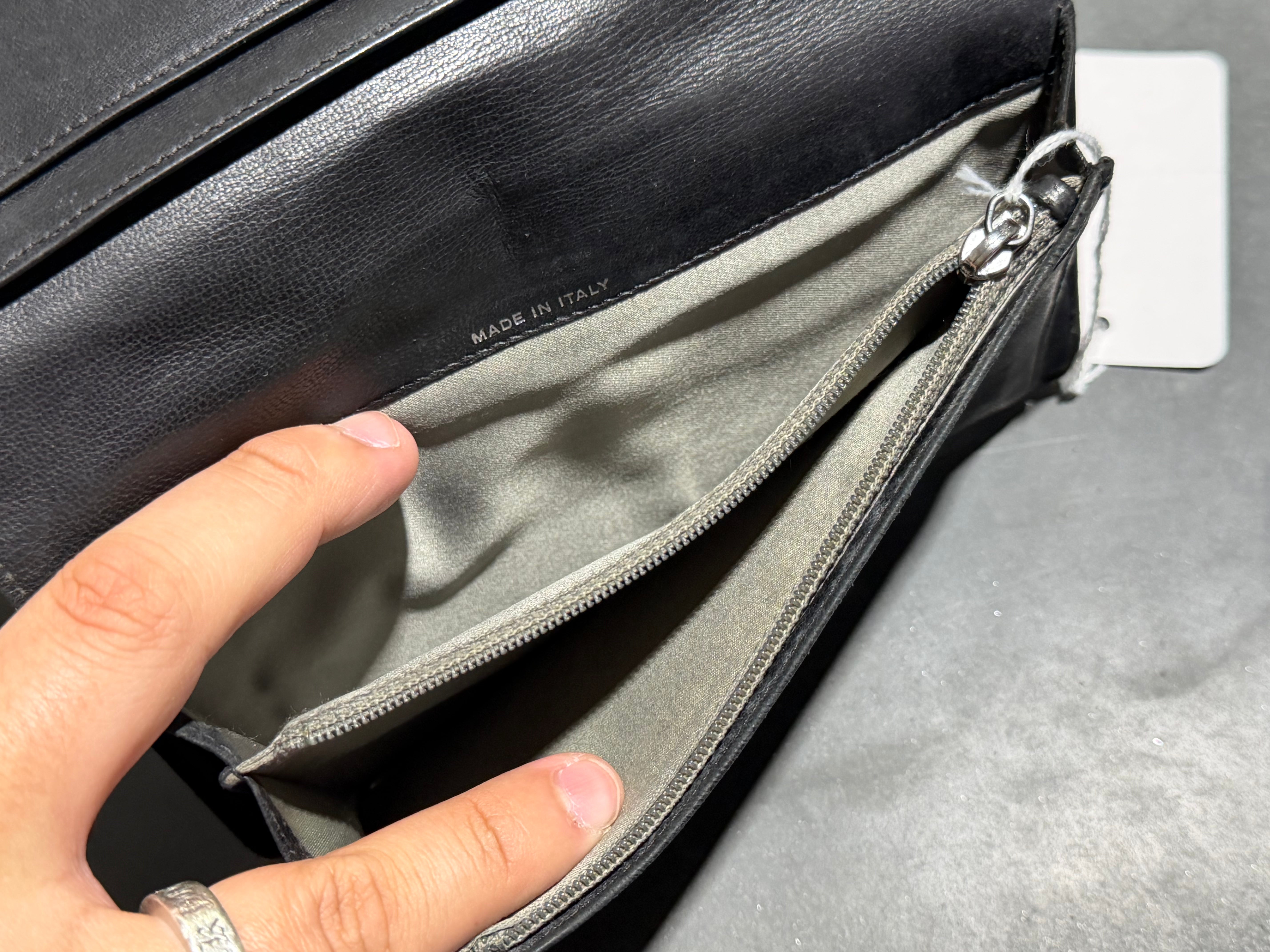 USED 2010s Chanel Camellia Long Flap Leather Wallet - Black