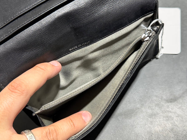 USED 2010s Chanel Camellia Long Flap Leather Wallet - Black