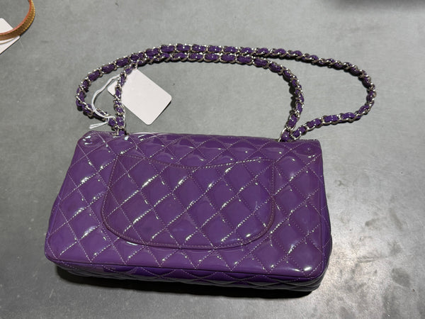 CLEAN Chanel Medium Classic Double Flap Patent Leather Bag - Purple