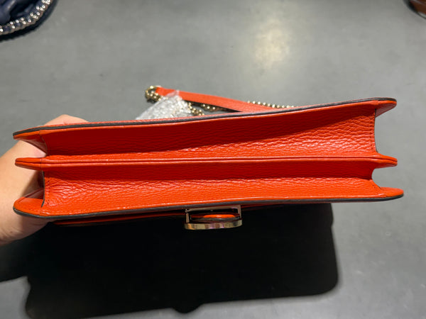 CLEAN GUCCI Interlocking G Shoulder Medium Leather Bag - Sun Orange