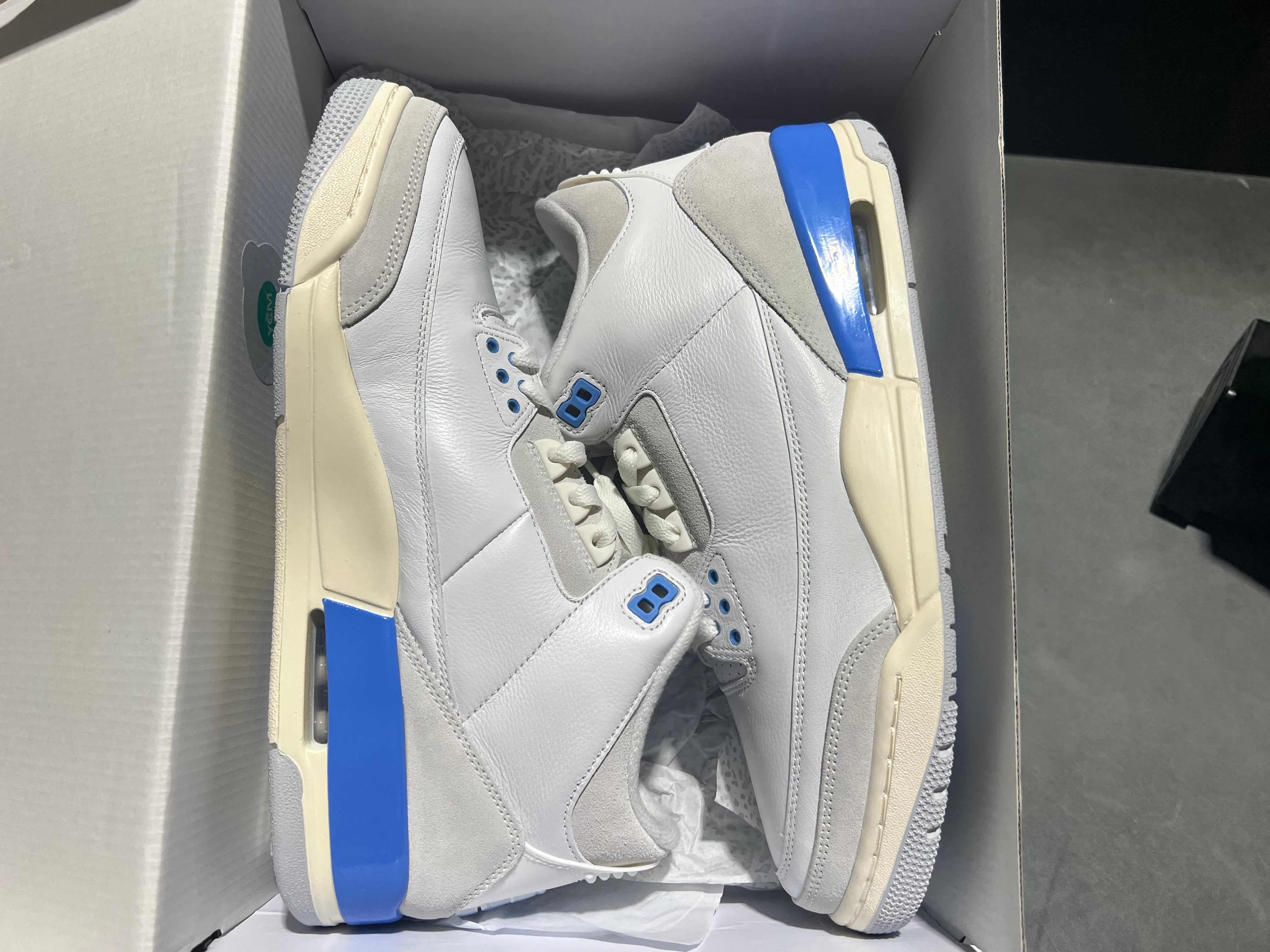Air Jordan 3 Retro - Lucky Shorts Size 11