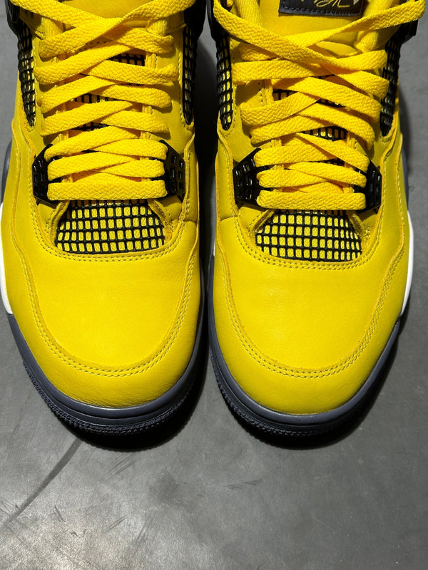 Air Jordan 4 Retro - Lightning Size 8