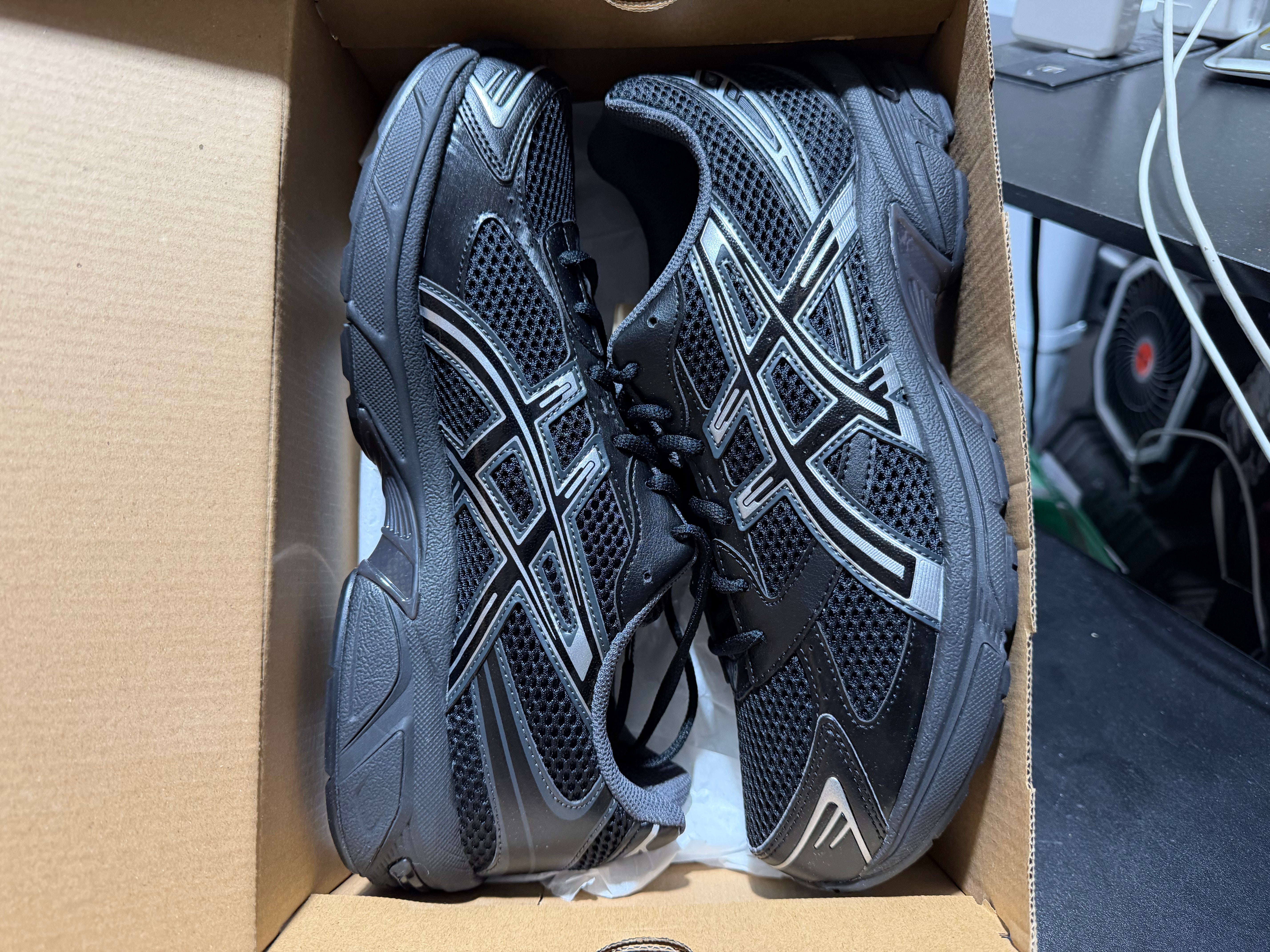 ASICS Gel-1130 - Black Pure Silver Size 8