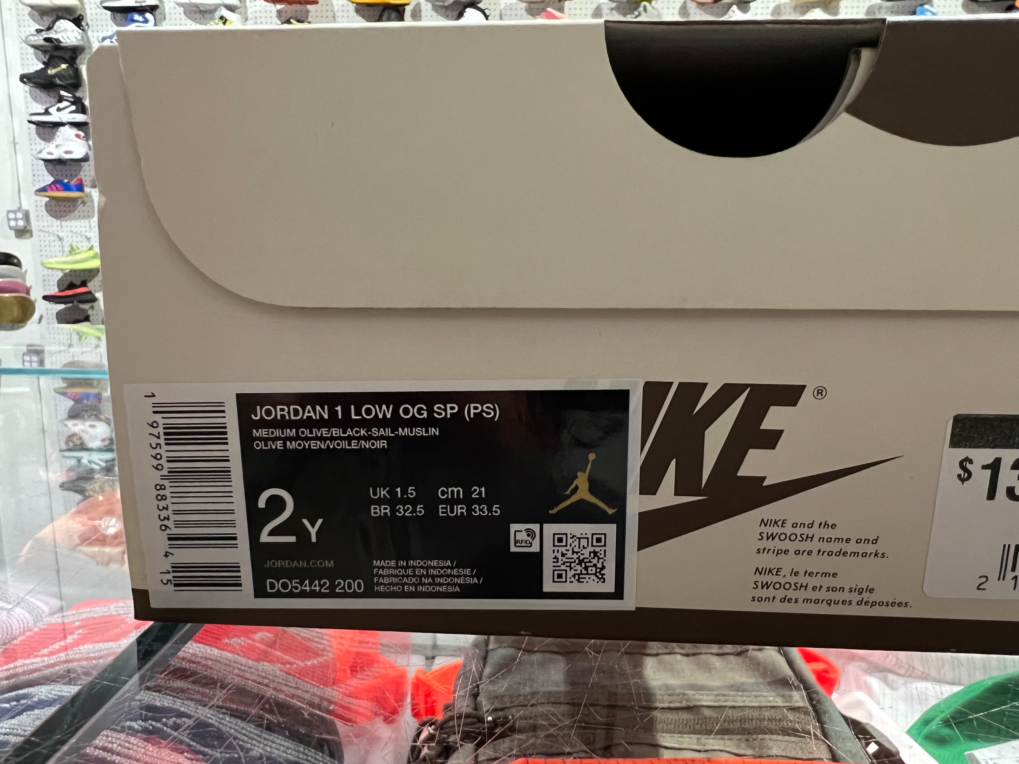 Air Jordan 1 Low OG SP (PS) - Travis Scott/Medium Olive Size 2Y