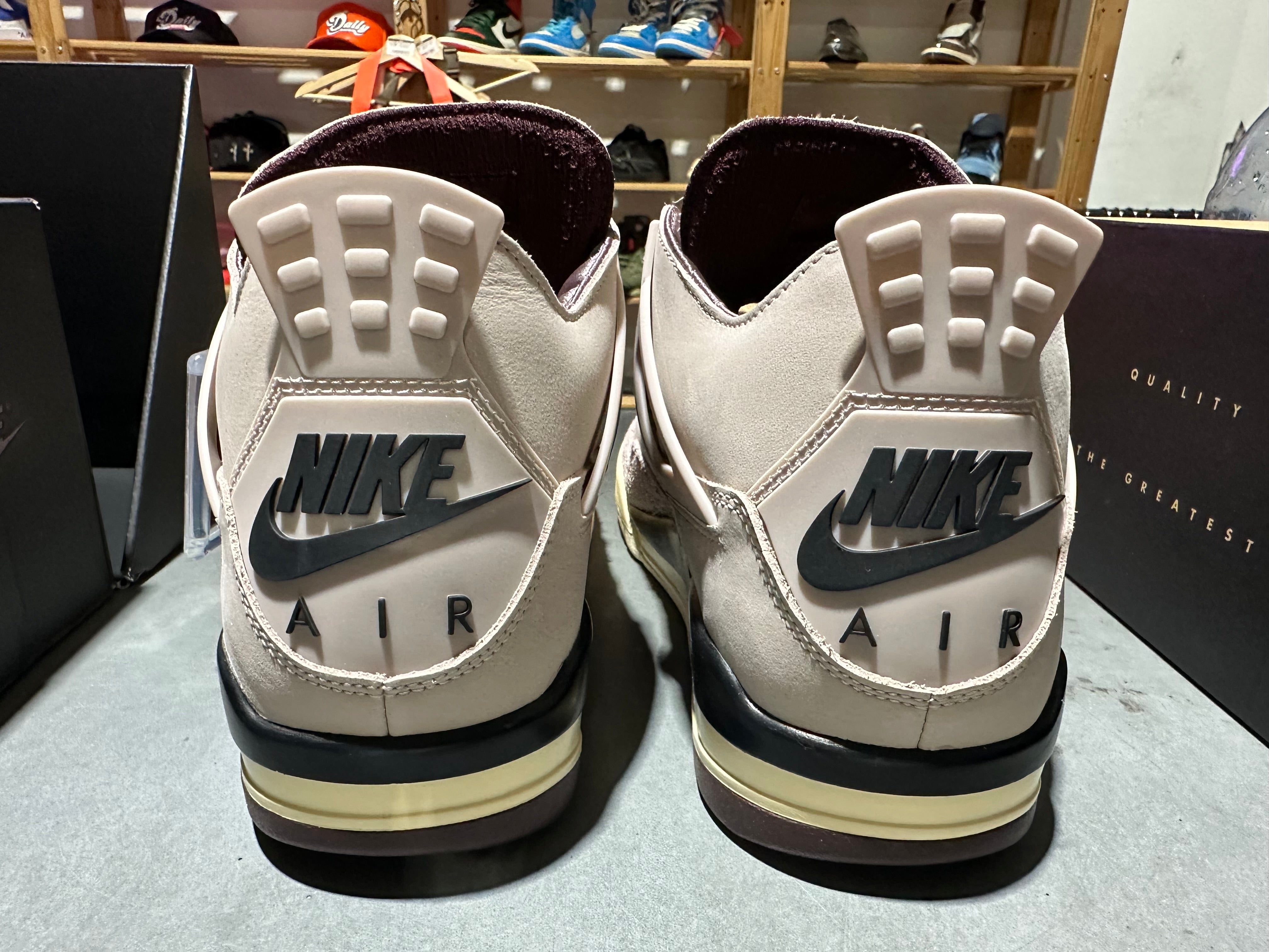 Air Jordan 4 Retro OG SP - AMM / While You Were Sleeping Size 10.5W/9M