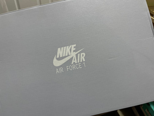 Nike Air Force 1 07 - Triple White Size 12